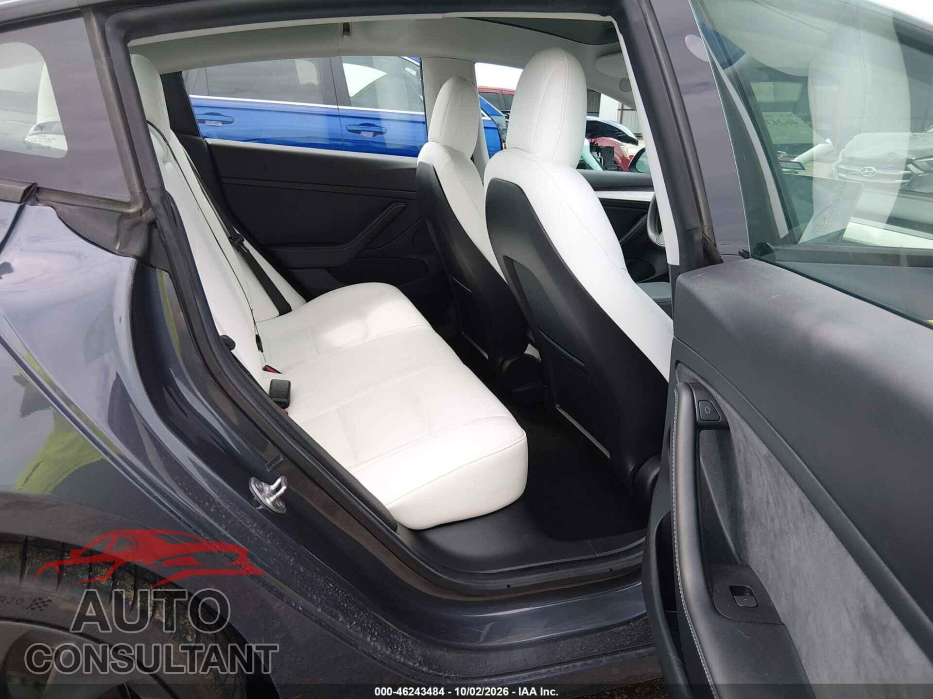 TESLA MODEL 3 2021 - 5YJ3E1EC2MF062689