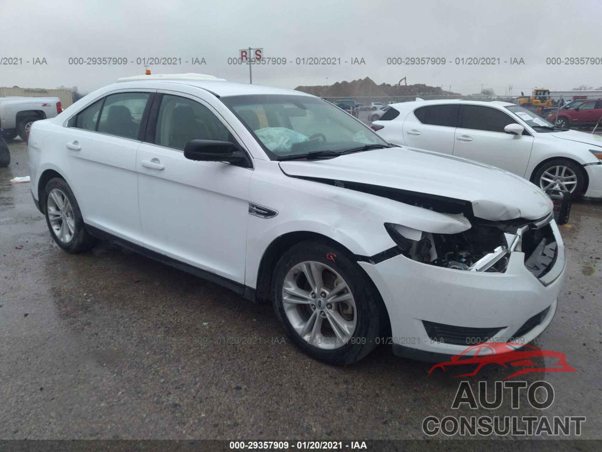 FORD TAURUS 2018 - 1FAHP2D88JG119911