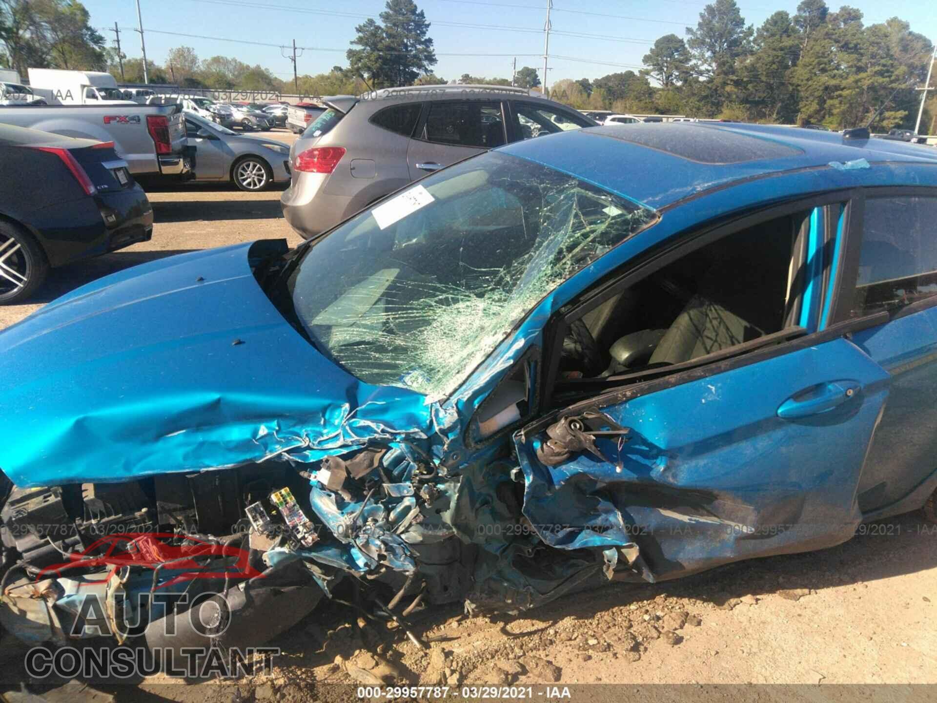 FORD FIESTA 2017 - 3FADP4EJ9HM169910