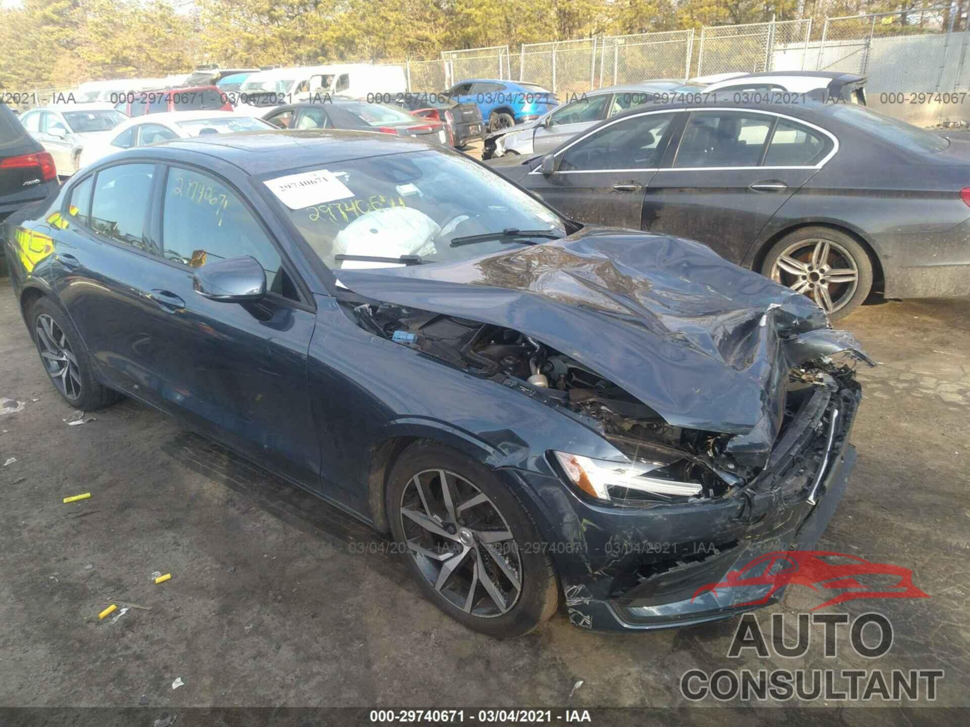 VOLVO S60 2019 - 7JRA22TK8KG003358