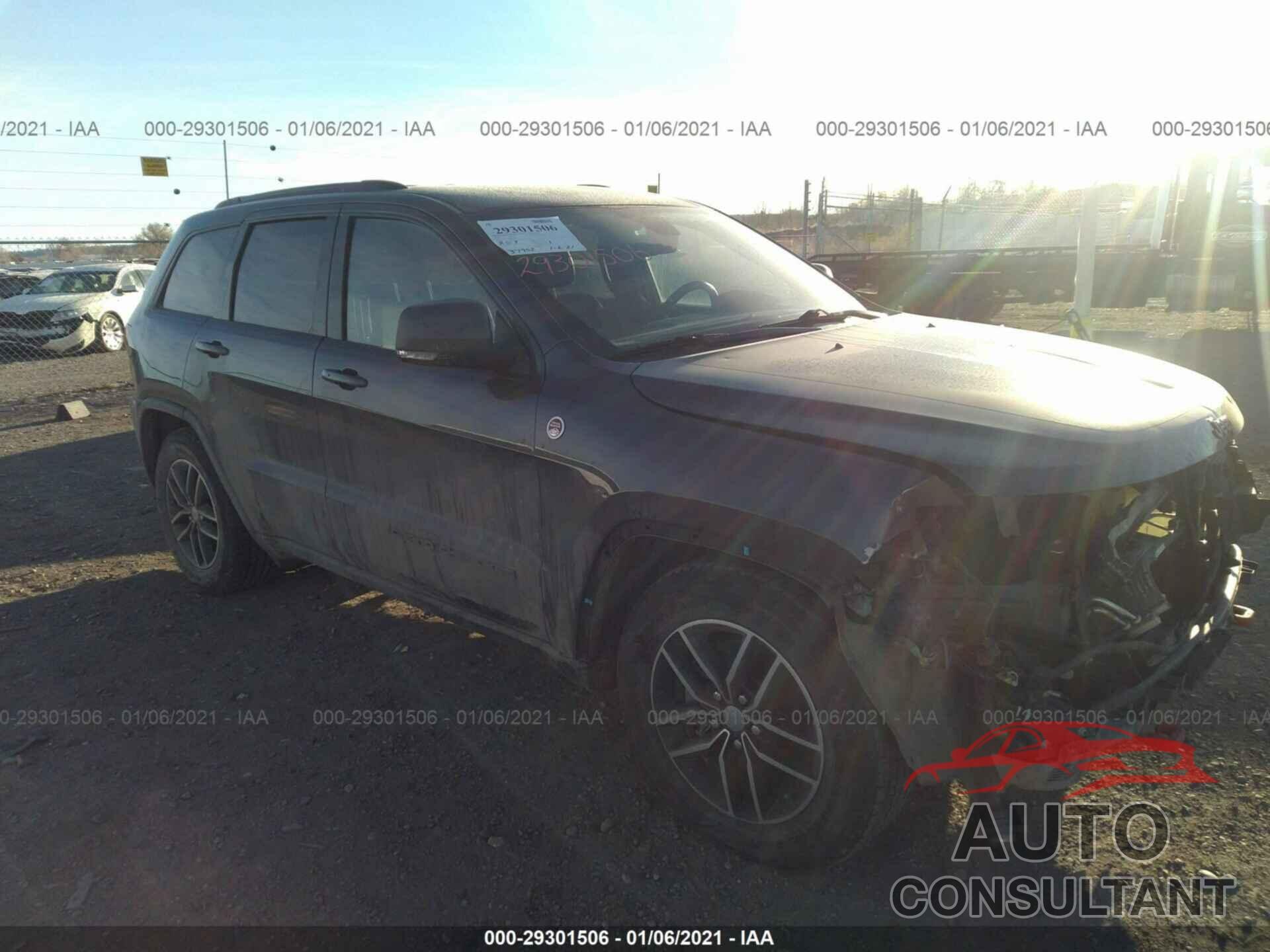 JEEP GRAND CHEROKEE 2018 - 1C4RJFLG1JC335851