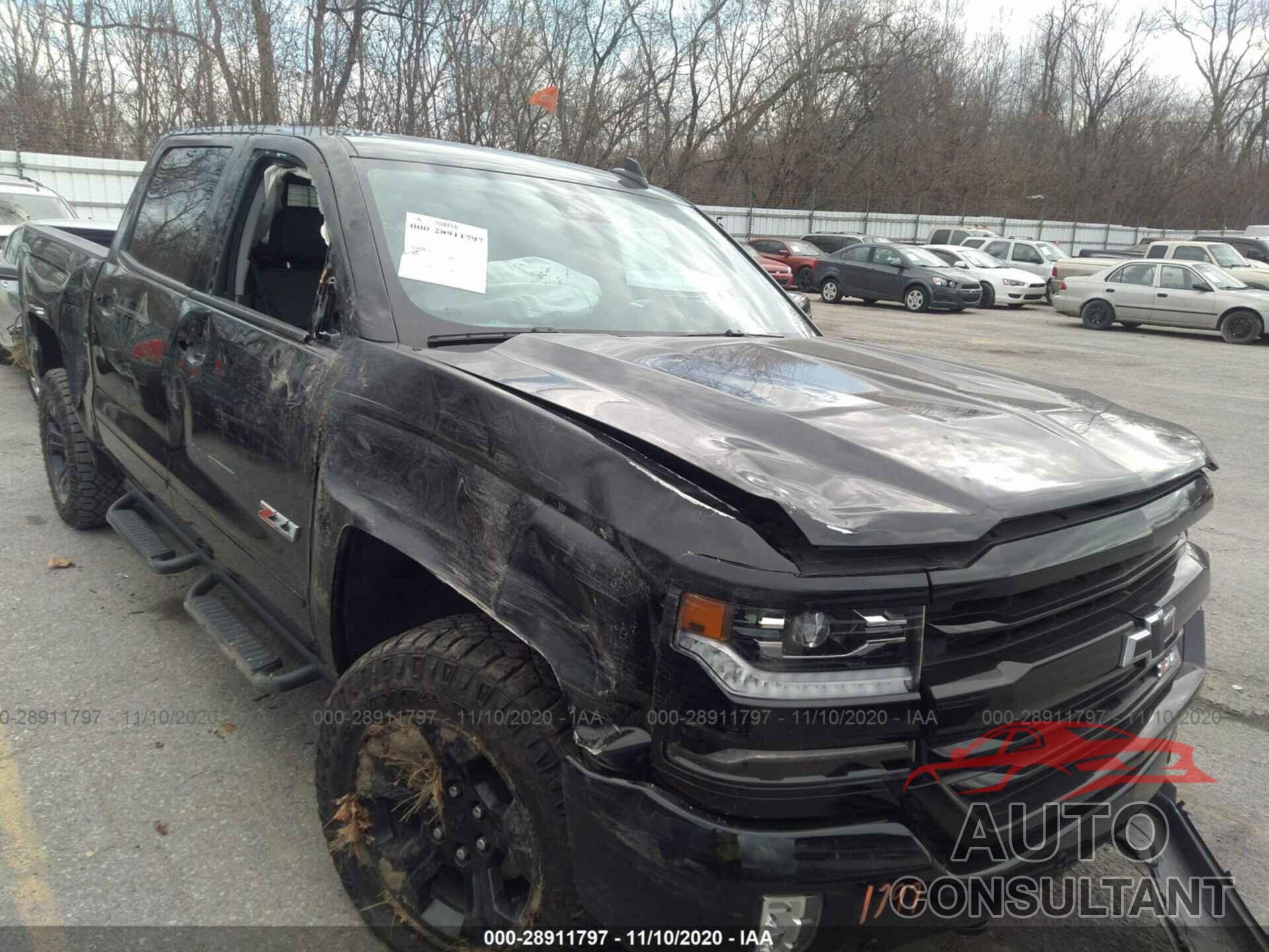 CHEVROLET SILVERADO 1500 2018 - 3GCUKSEC9JG529020