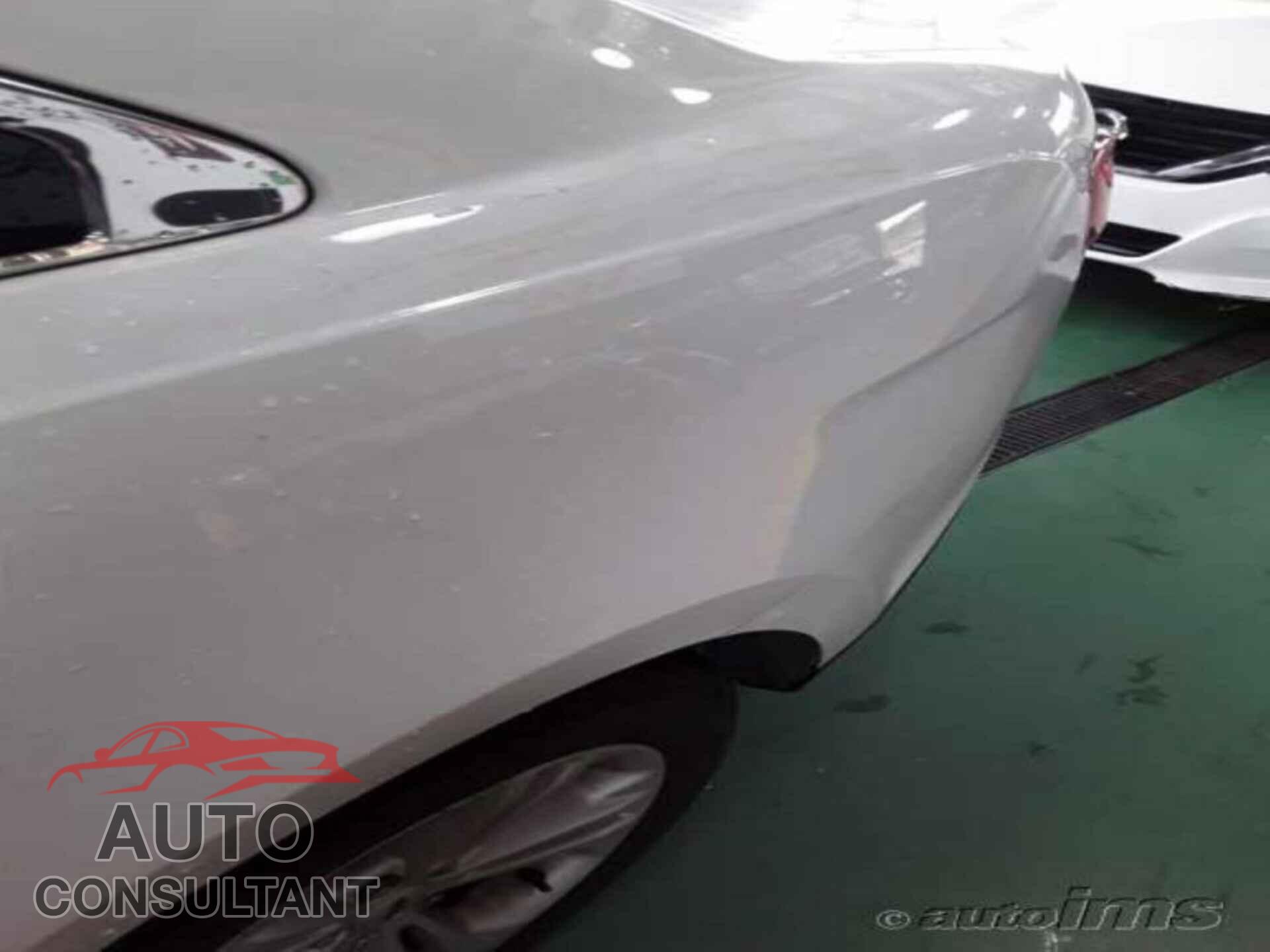 FORD TAURUS 2017 - 1FAHP2E88HG117634