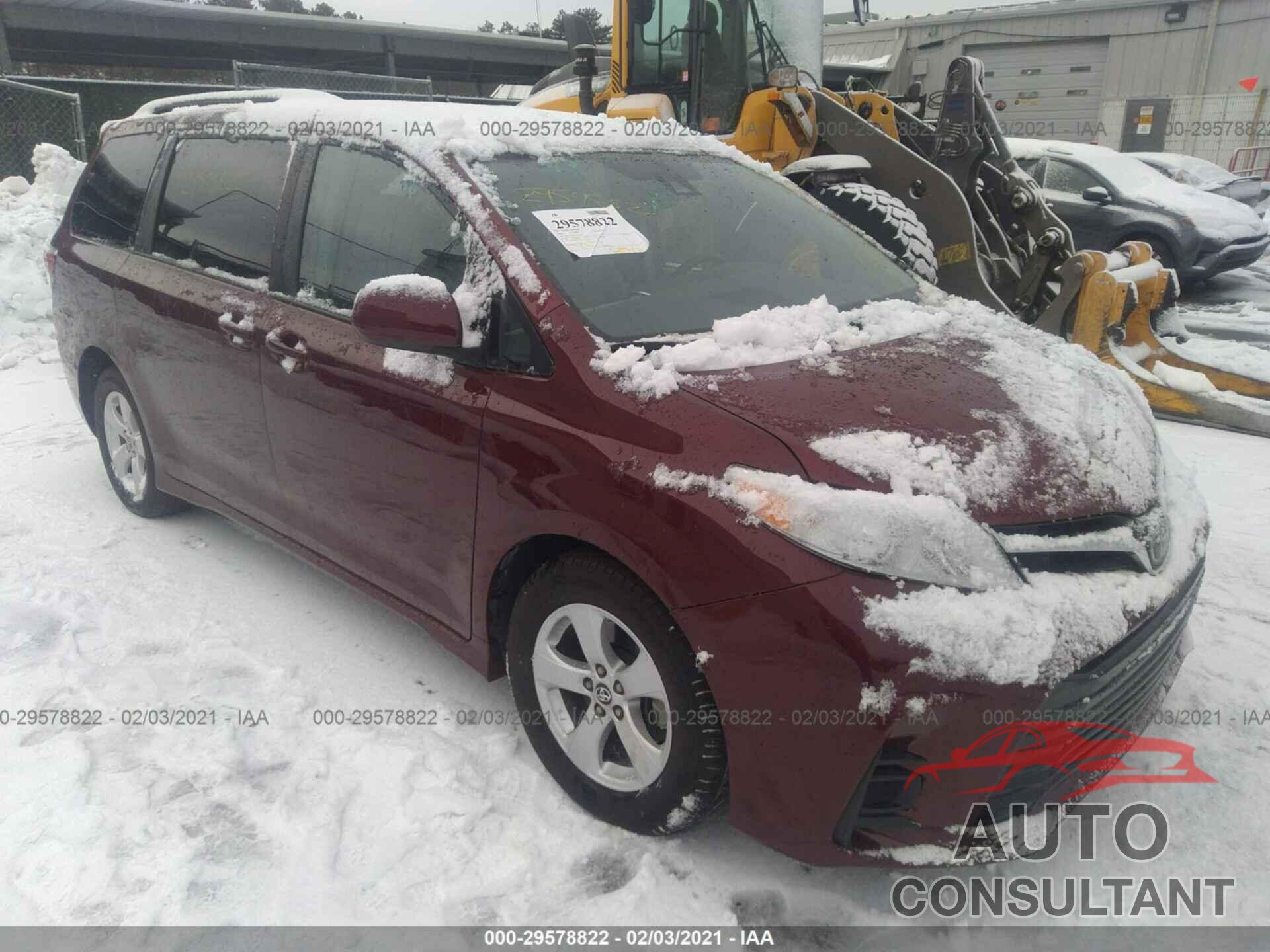 TOYOTA SIENNA 2019 - 5TDKZ3DC4KS991403