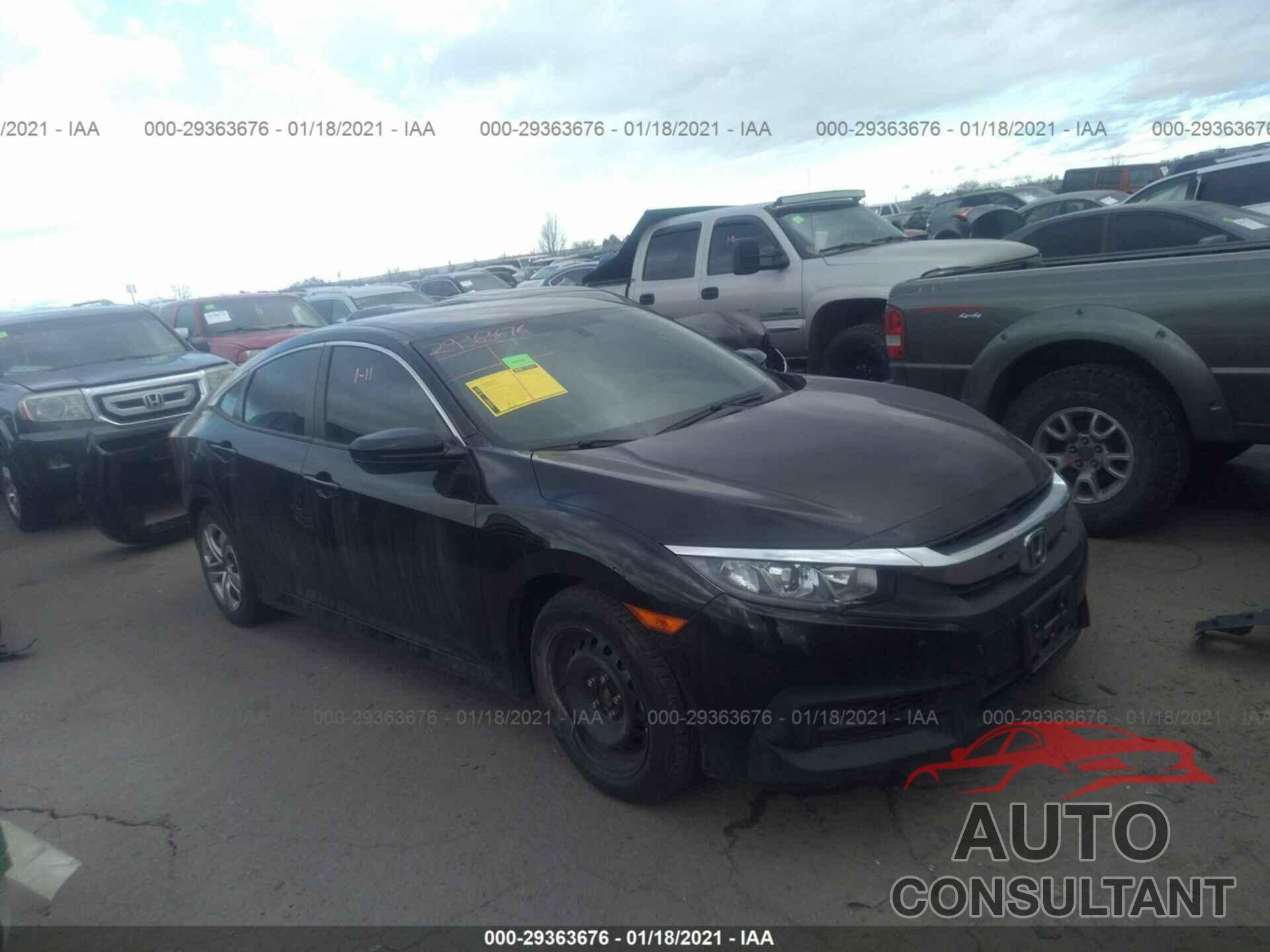 HONDA CIVIC SEDAN 2018 - 19XFC2F52JE008061