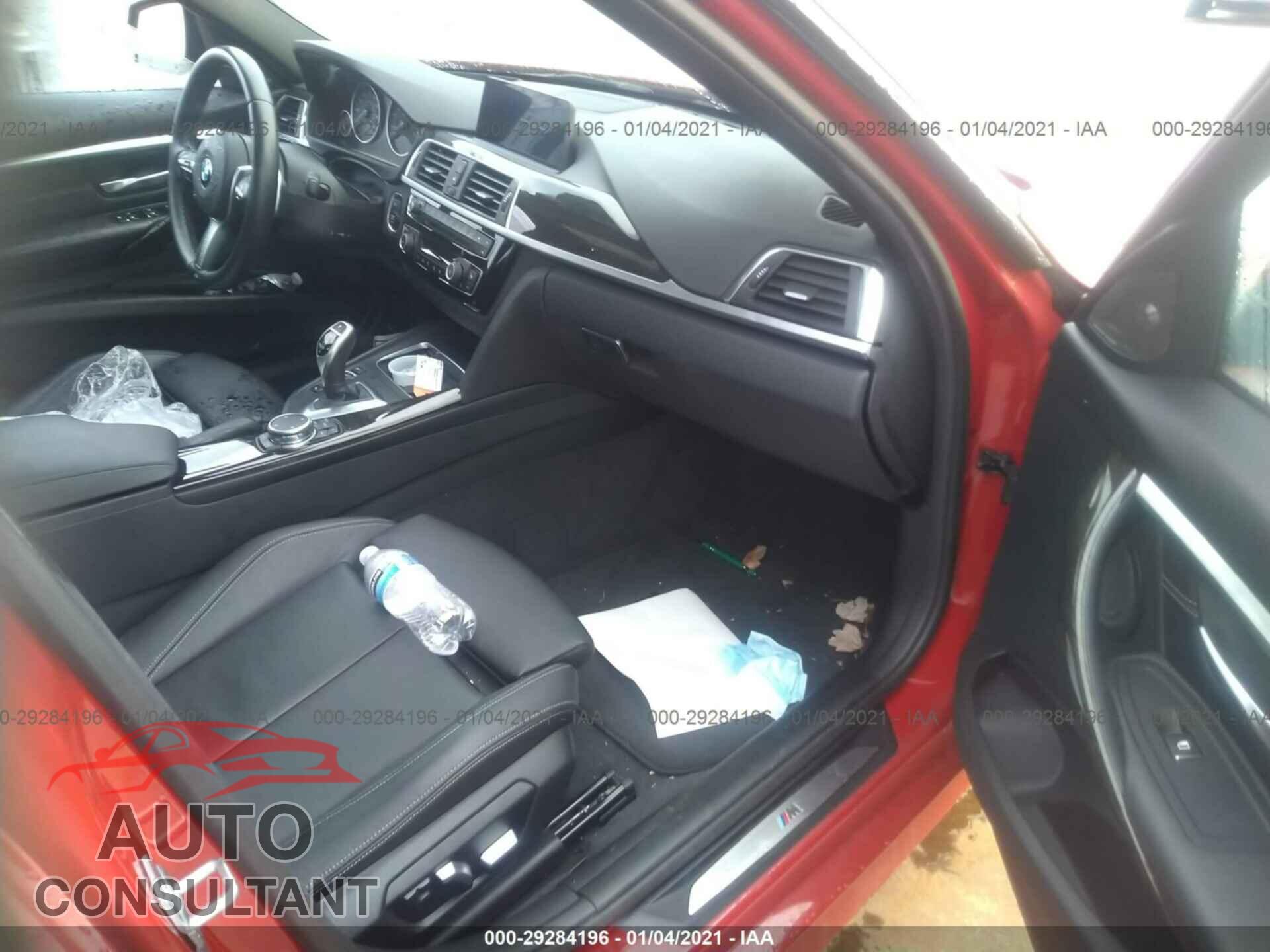BMW 3 SERIES 2016 - WBA8B3G52GNU34902