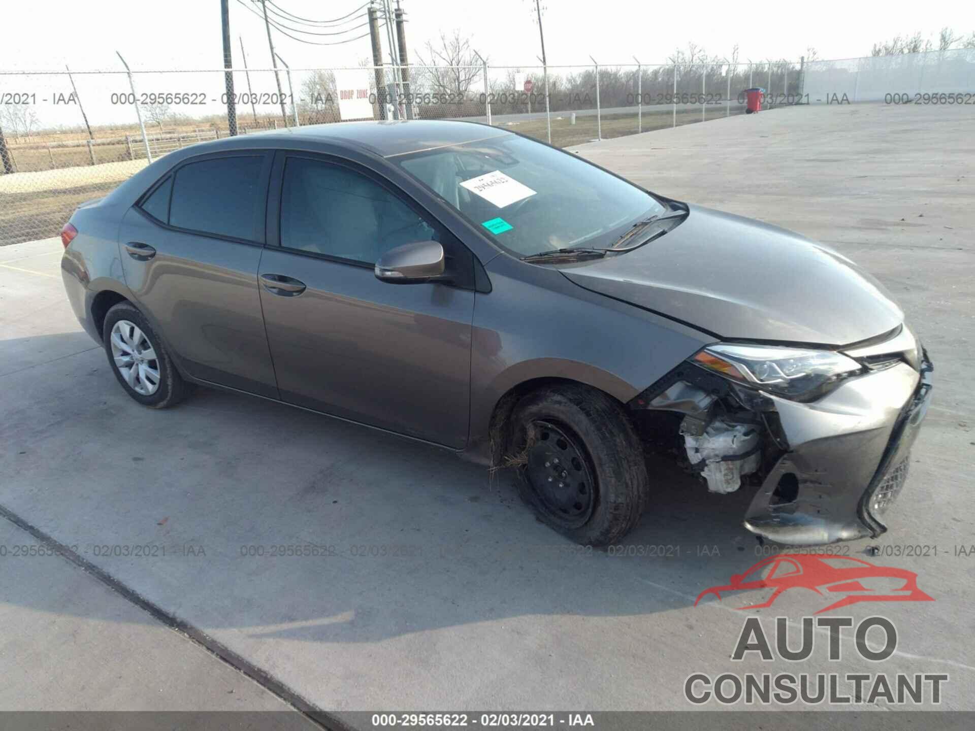 TOYOTA COROLLA 2018 - 5YFBURHE2JP789759