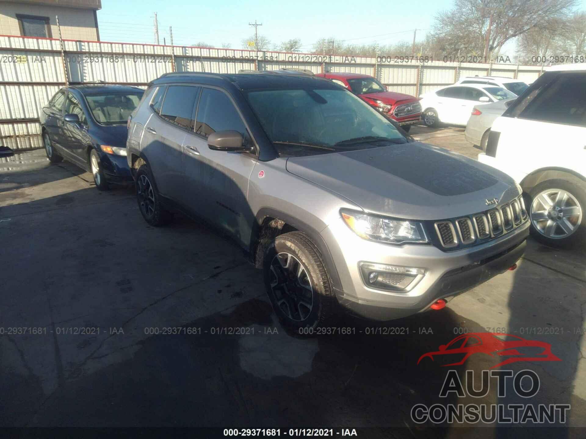 JEEP COMPASS 2019 - 3C4NJDDB5KT740090