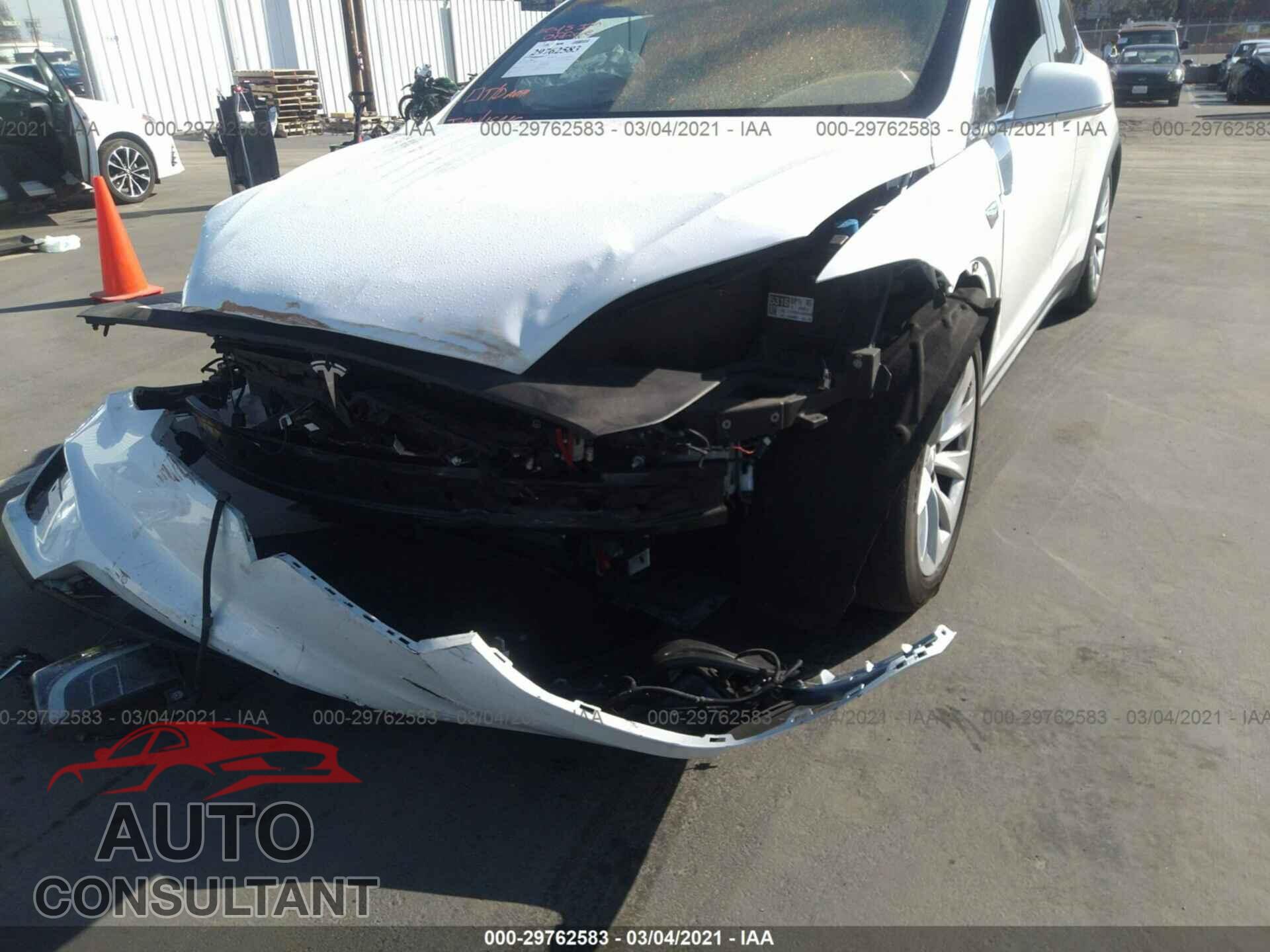 TESLA MODEL X 2017 - 5YJXCDE23HF041579