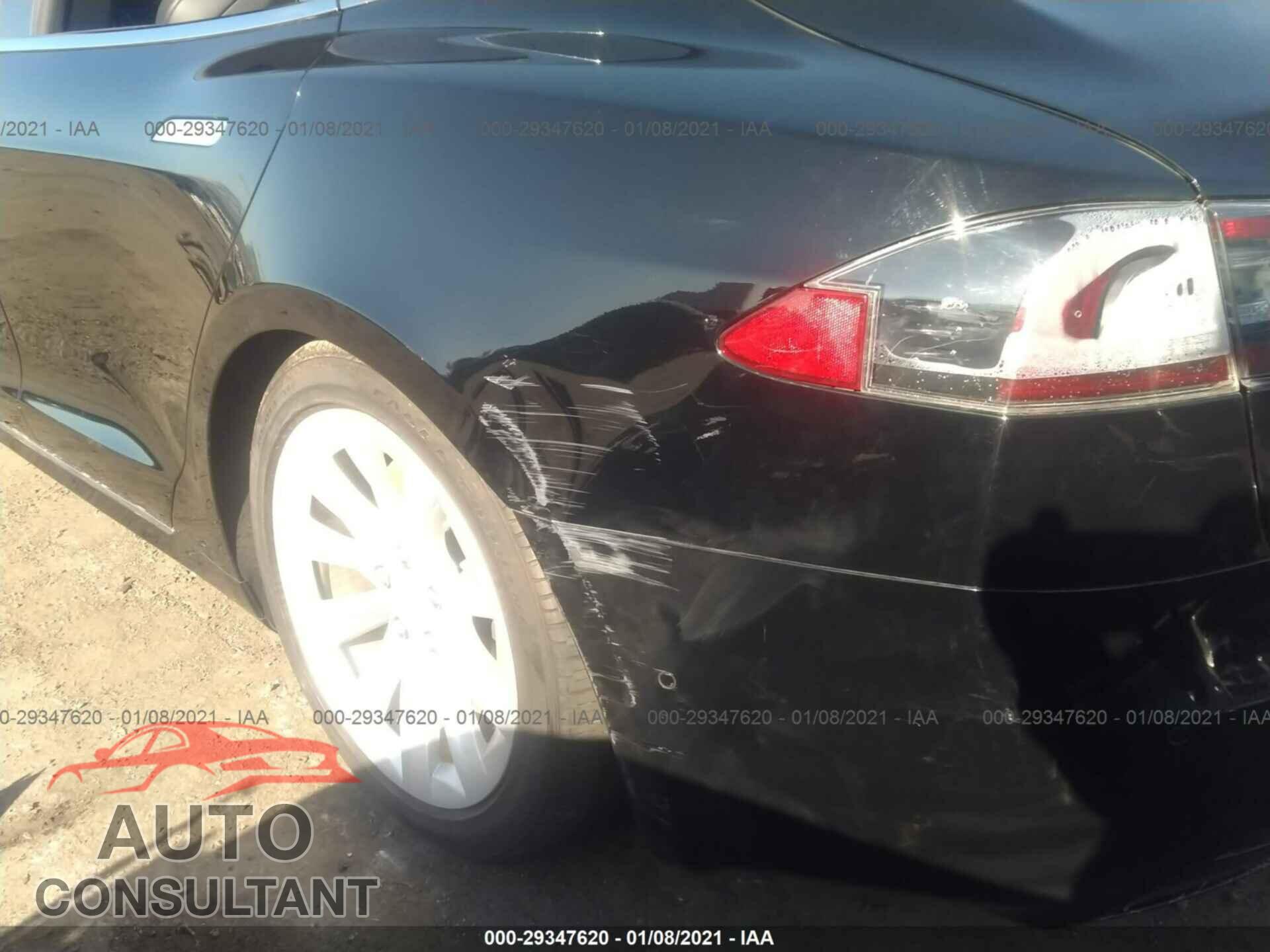 TESLA MODEL S 2018 - 5YJSA1E23JF280912