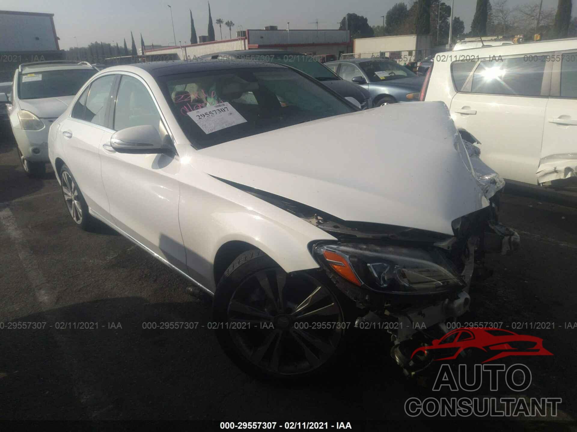 MERCEDES-BENZ C-CLASS 2015 - 55SWF4KB7FU009964