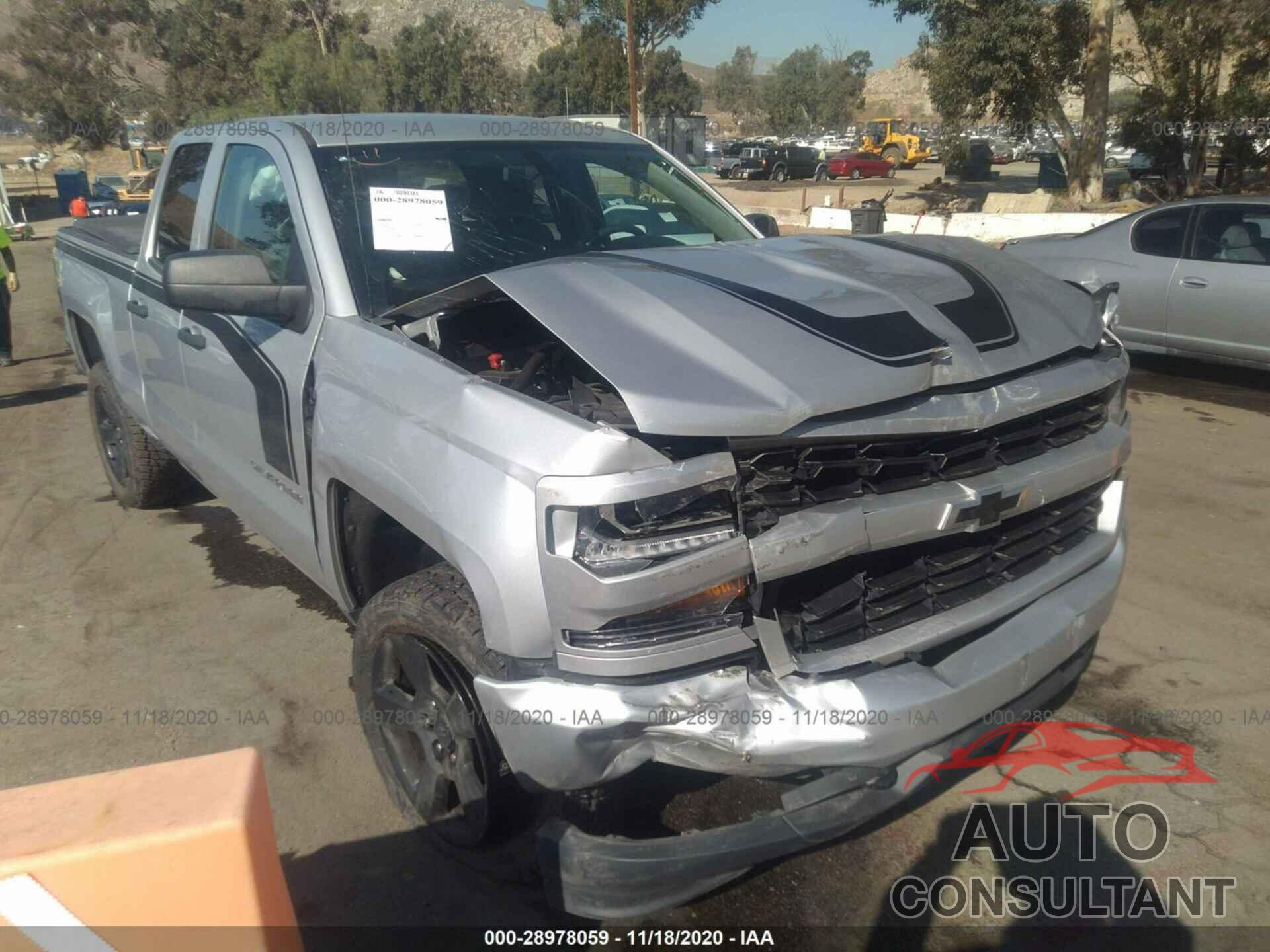 CHEVROLET SILVERADO 1500 2017 - 1GCVKPEH6HZ290159