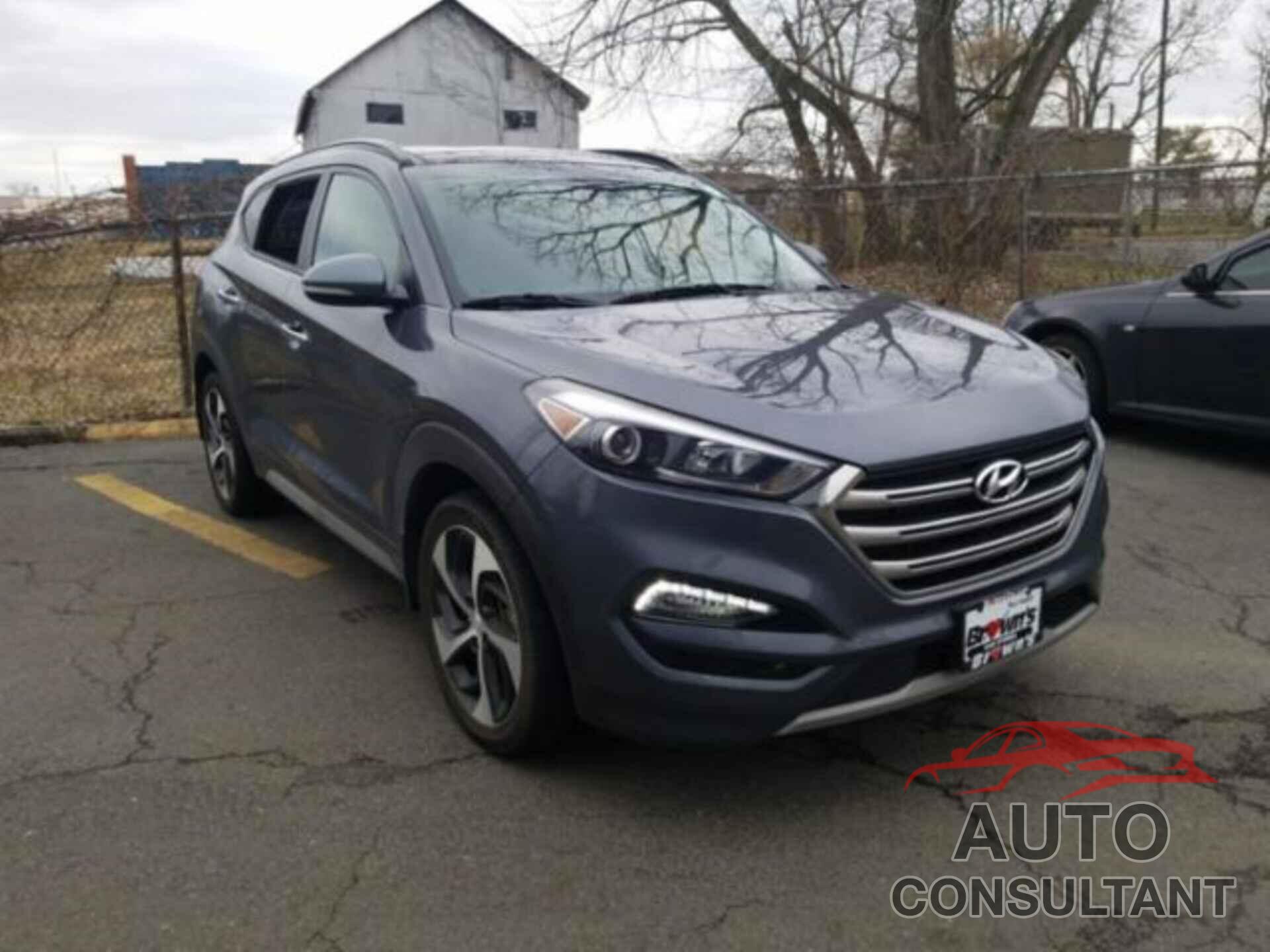 HYUNDAI TUCSON 2018 - KM8J3CA23JU611658