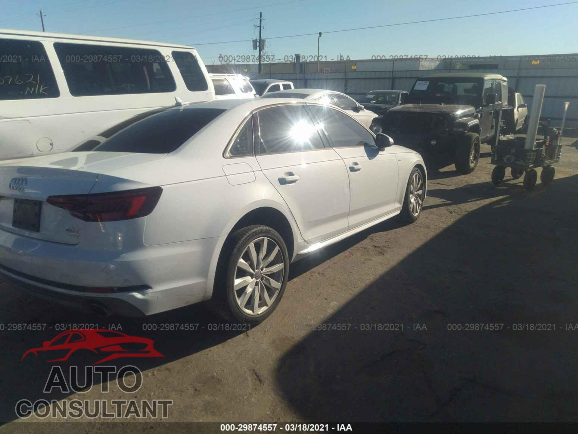 AUDI A4 2018 - WAUKMAF42JA219516