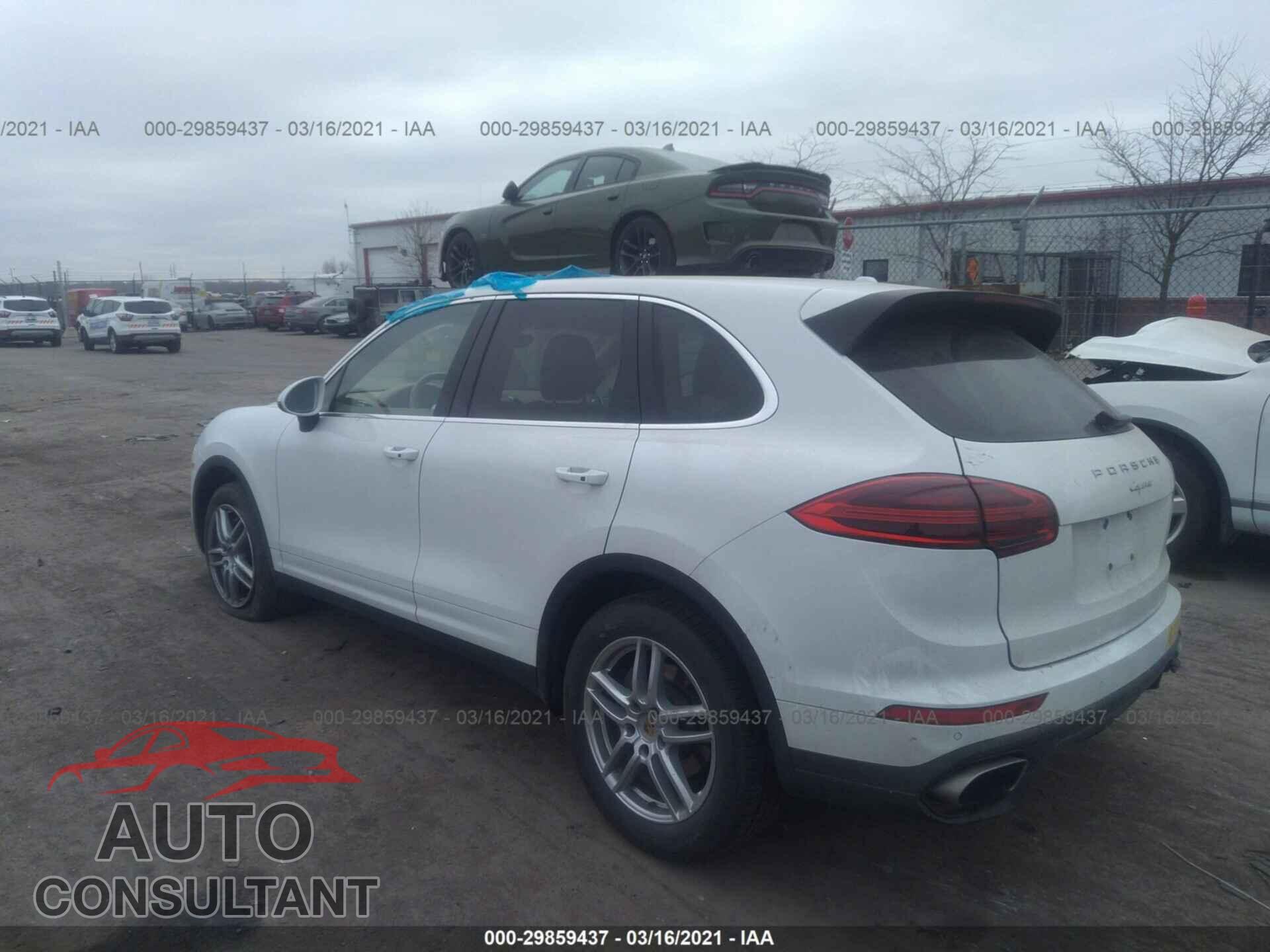 PORSCHE CAYENNE 2016 - WP1AA2A28GLA11400