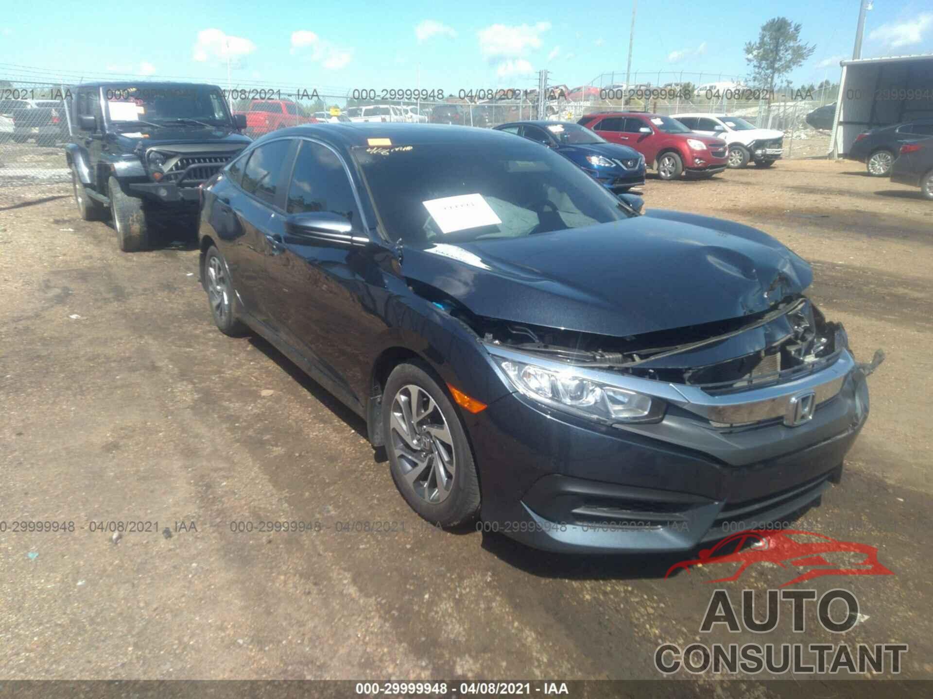 HONDA CIVIC SEDAN 2018 - 19XFC2F70JE010490