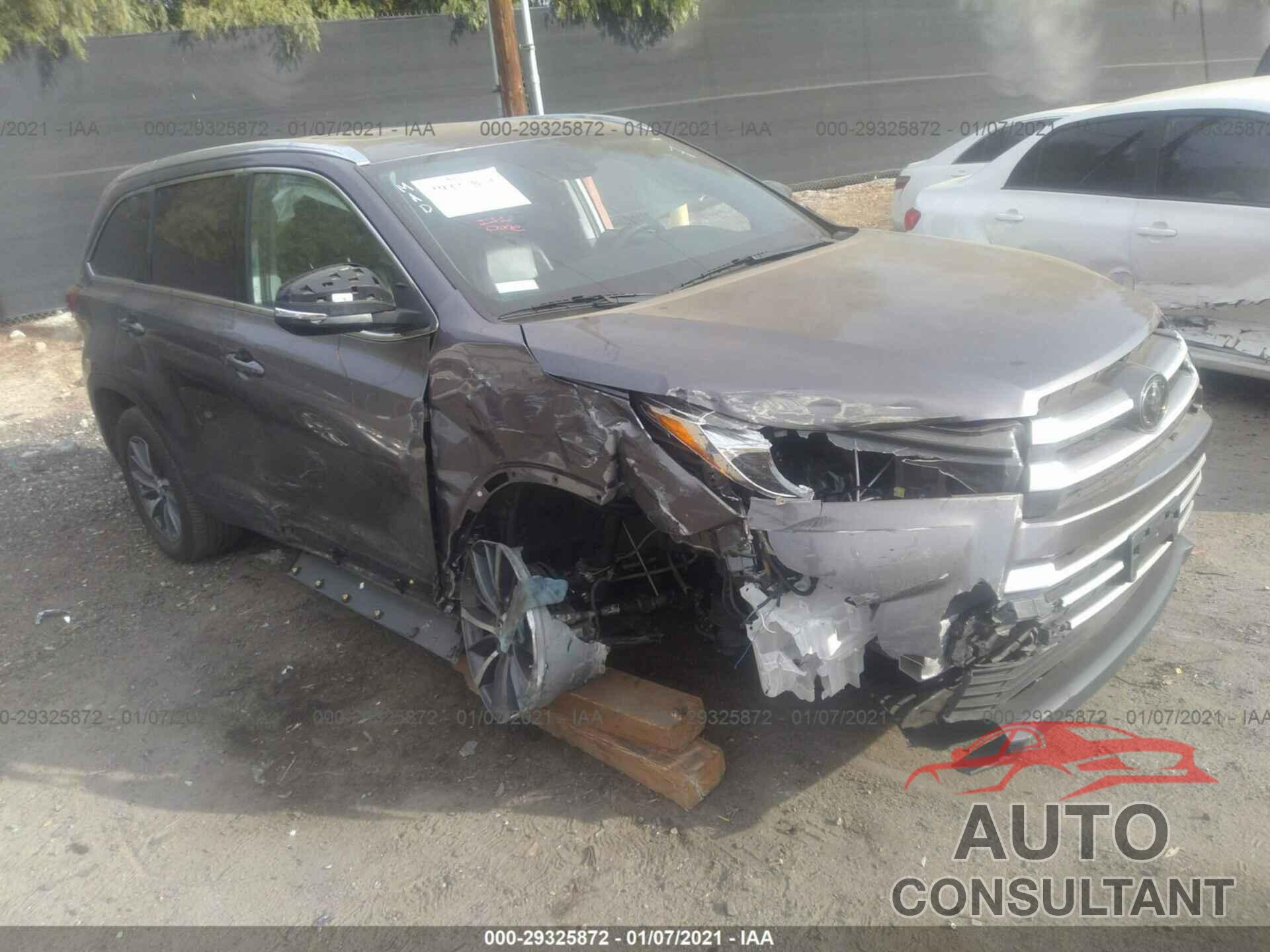 TOYOTA HIGHLANDER 2019 - 5TDKZRFH2KS313017