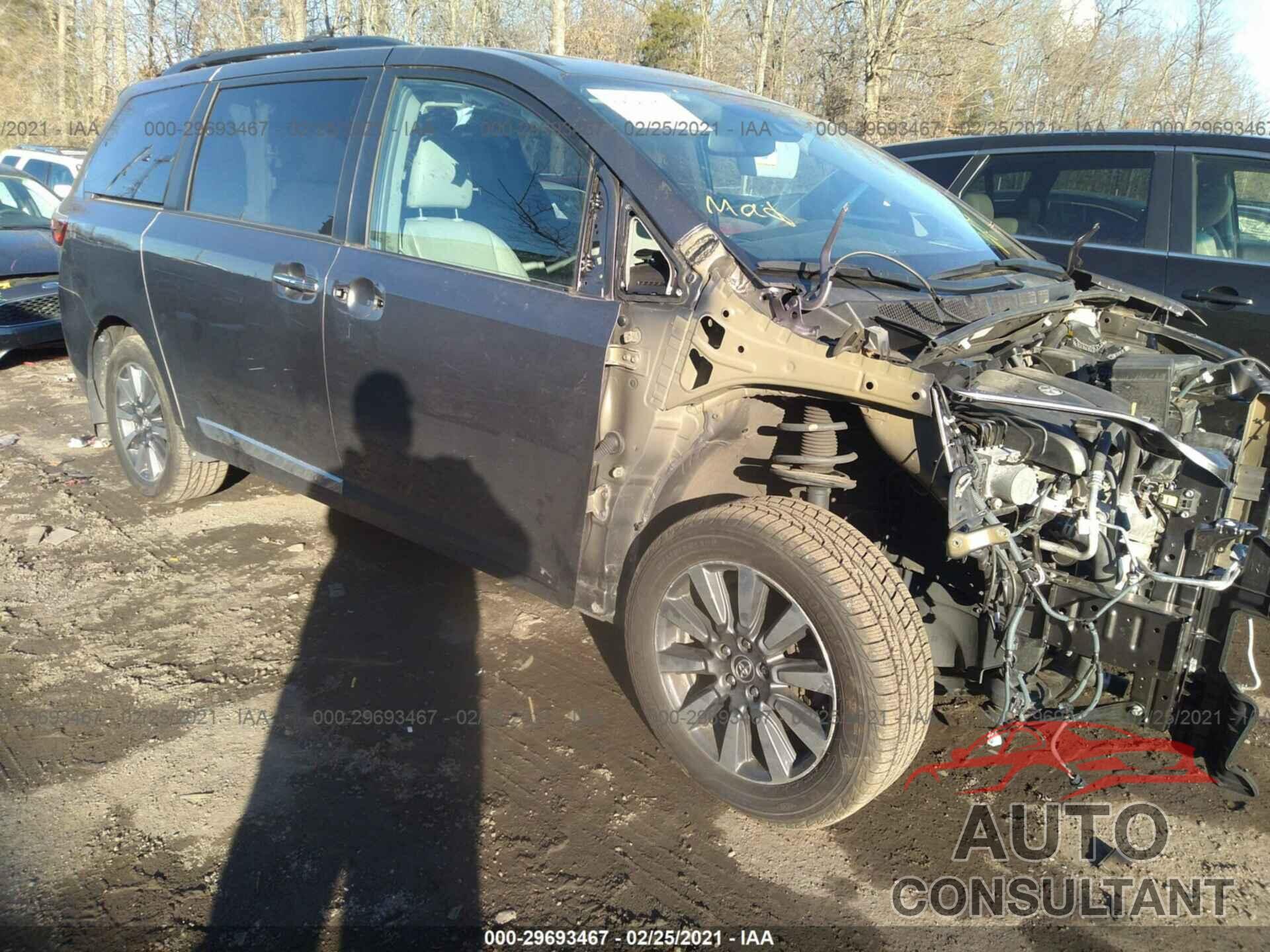 TOYOTA SIENNA 2019 - 5TDDZ3DC3KS210489