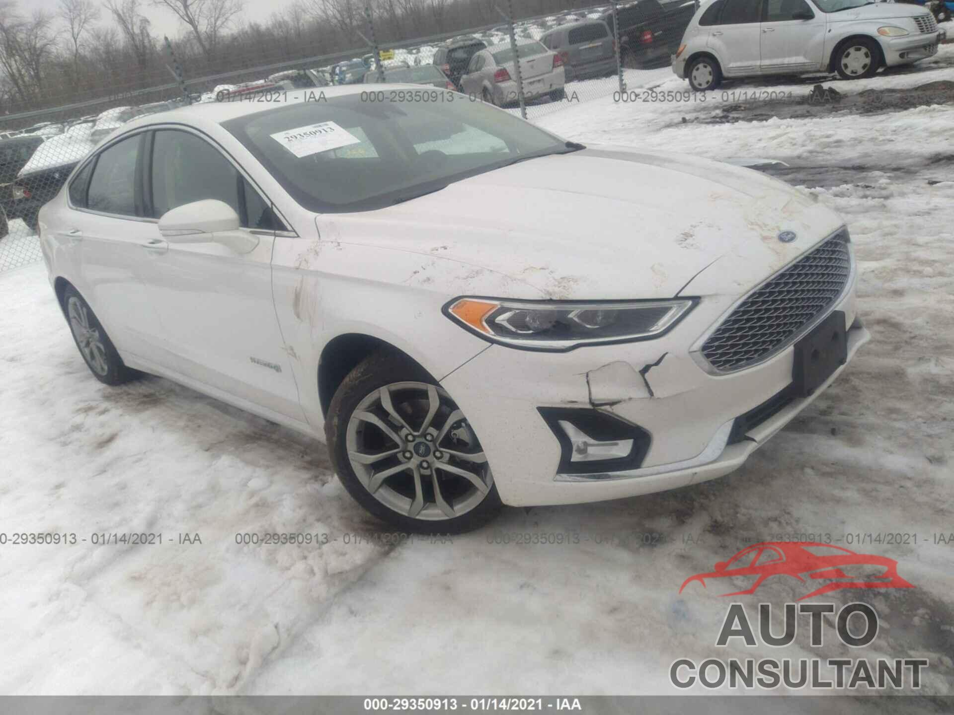 FORD FUSION HYBRID 2019 - 3FA6P0RU2KR275731