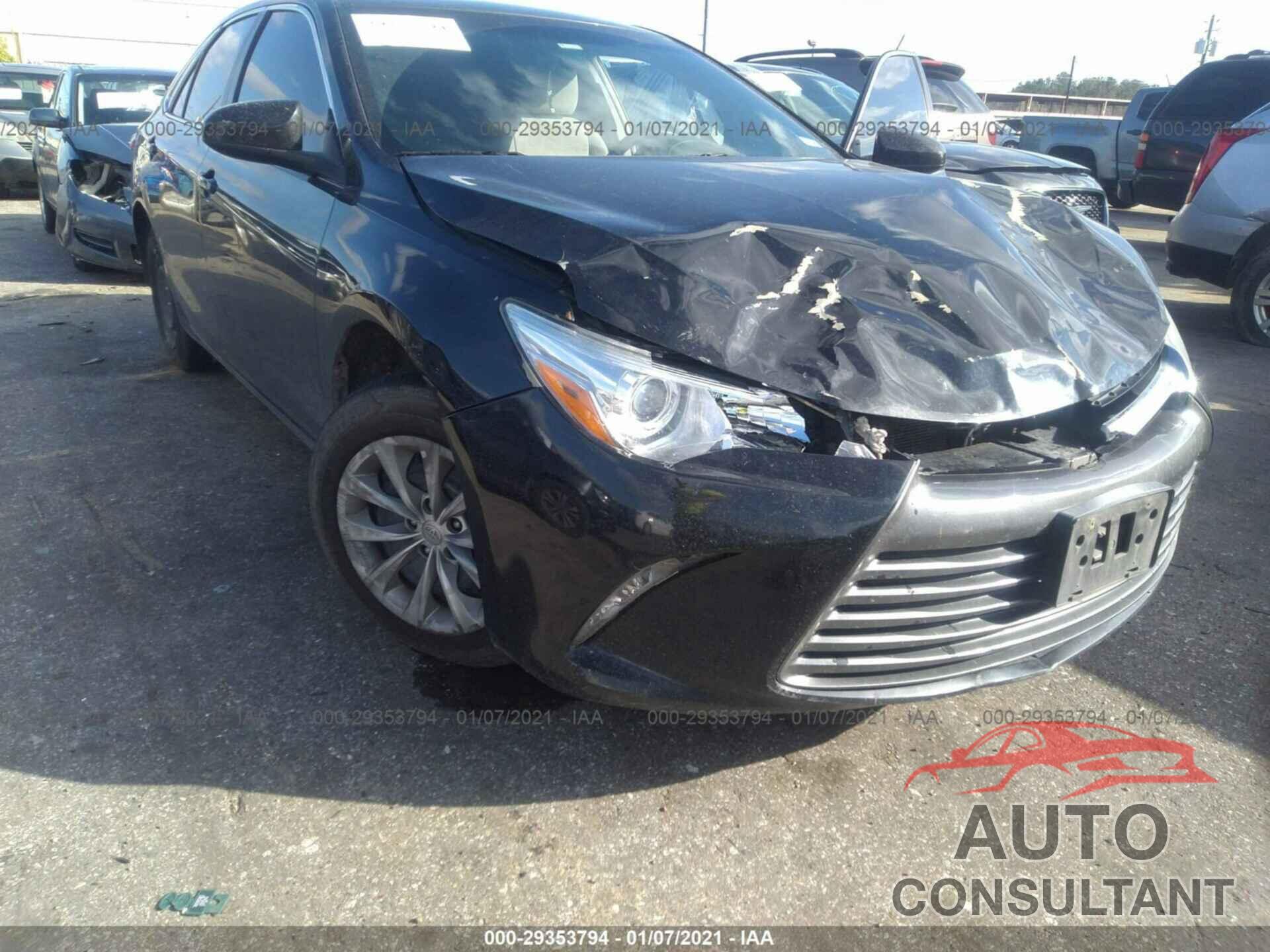TOYOTA CAMRY 2016 - 4T4BF1FK8GR524944
