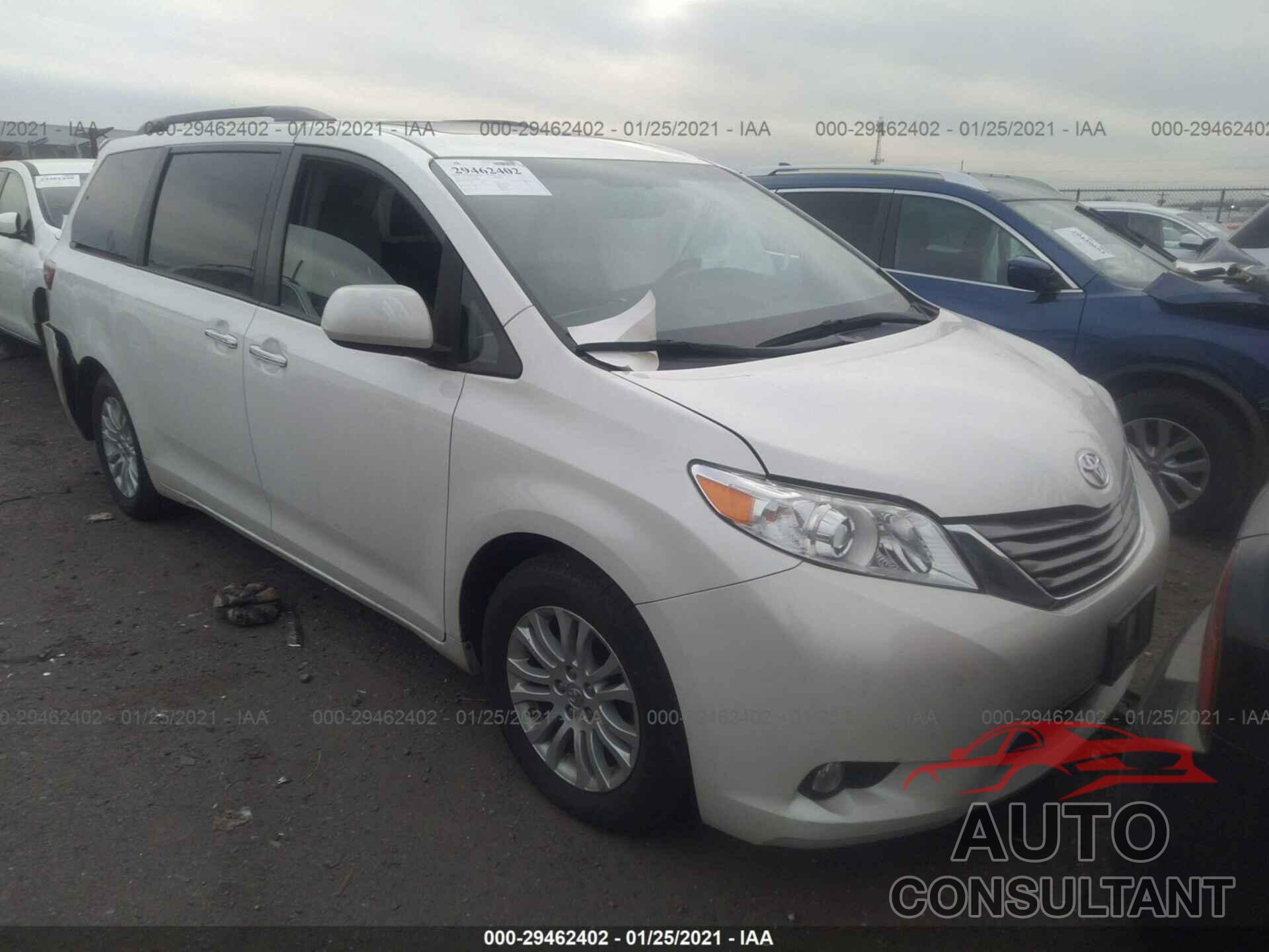 TOYOTA SIENNA 2017 - 5TDYZ3DC2HS827280