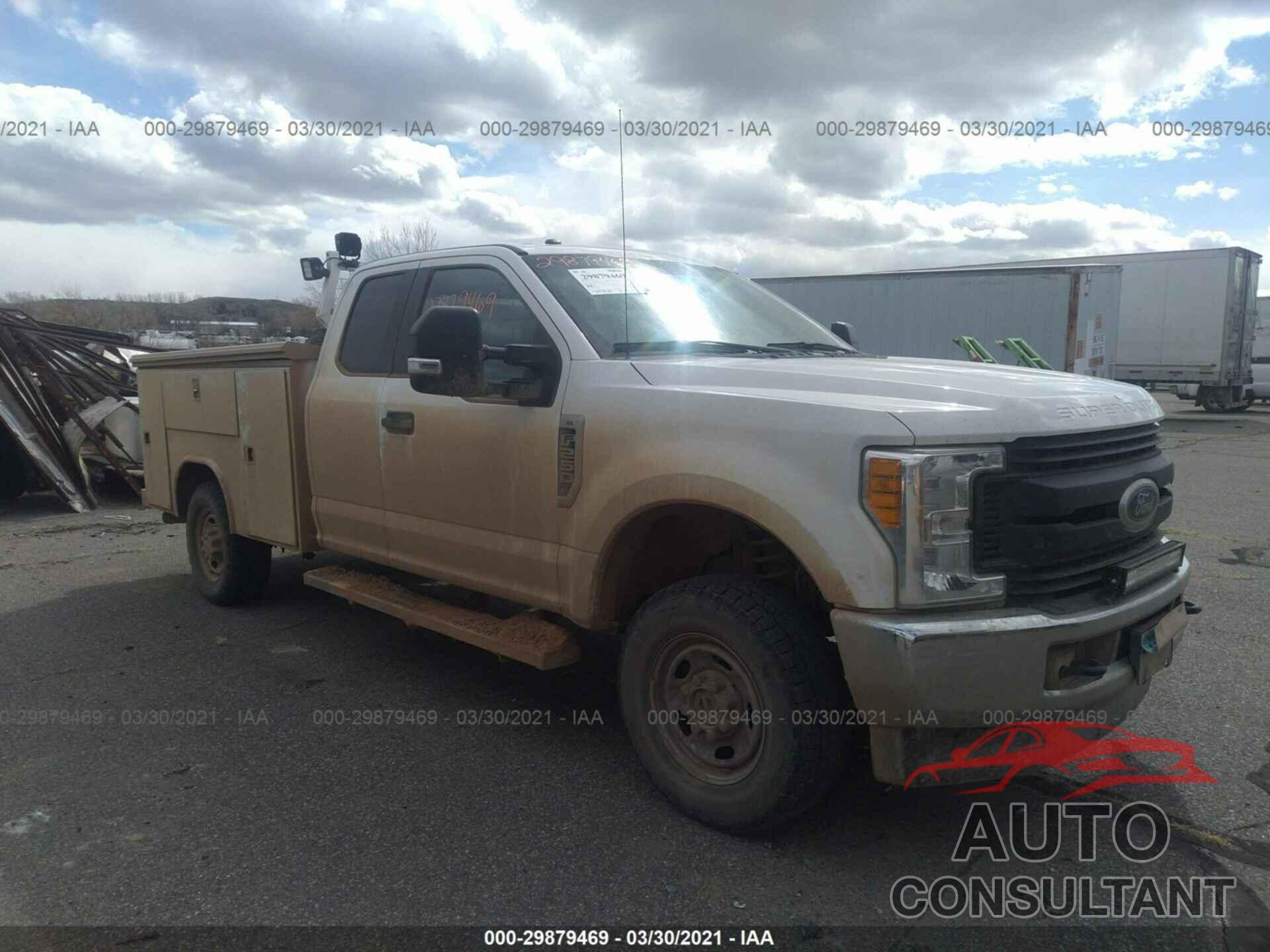 FORD SUPER DUTY F-250 SRW 2017 - 1FT7X2B66HEE65338