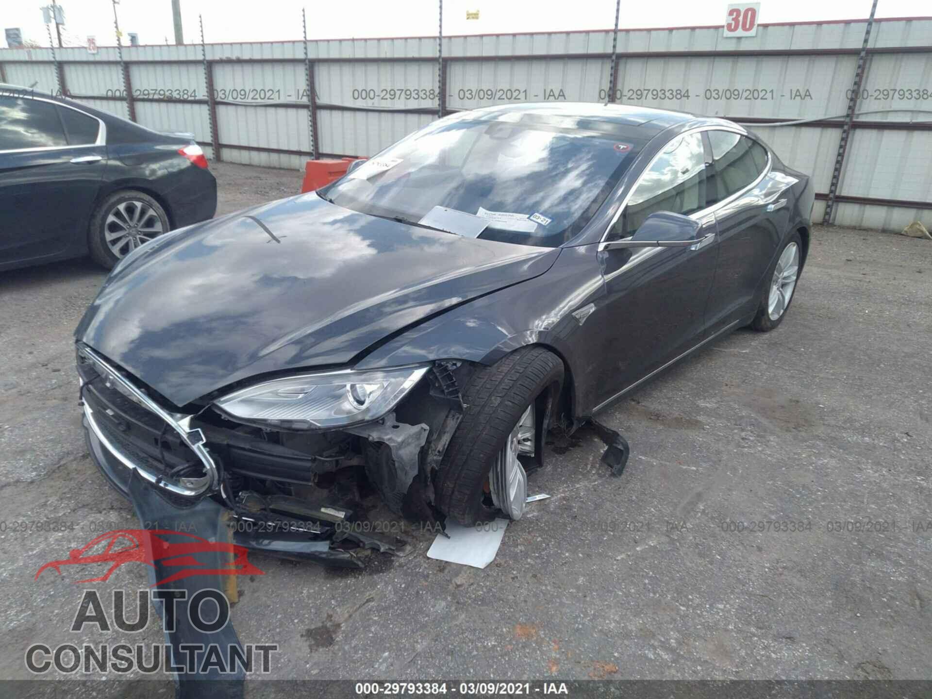 TESLA MODEL S 2016 - 5YJSA1E10GFP40172