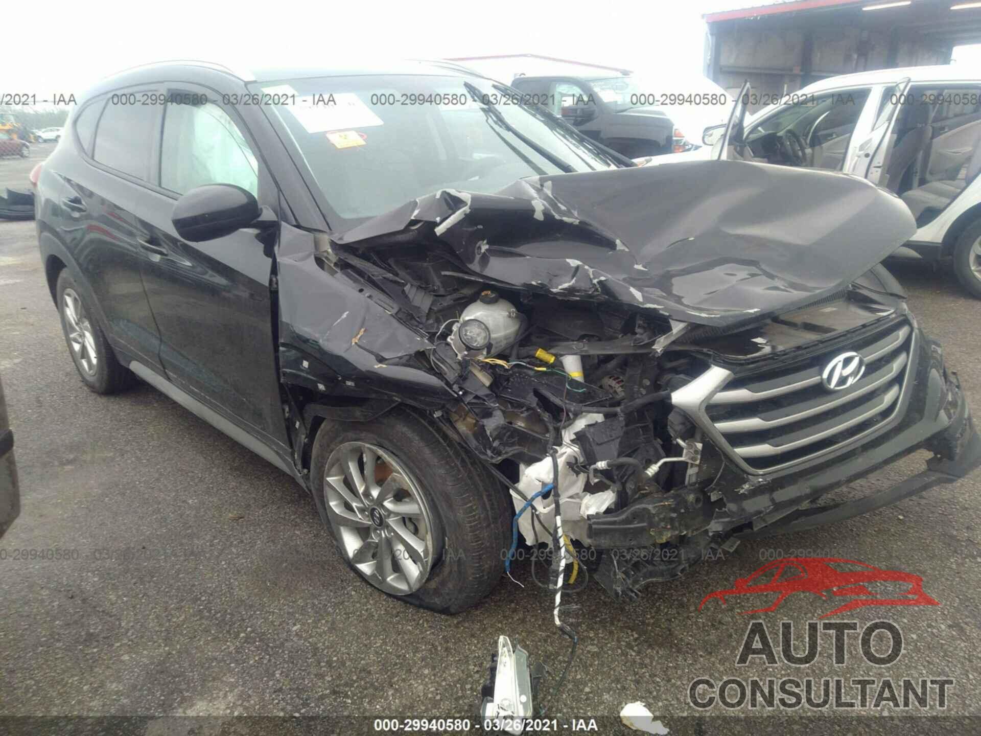 HYUNDAI TUCSON 2018 - KM8J33A42JU701465