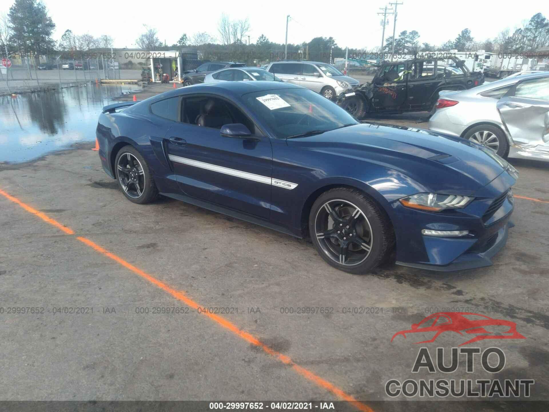 FORD MUSTANG 2019 - 1FA6P8CF0K5102396
