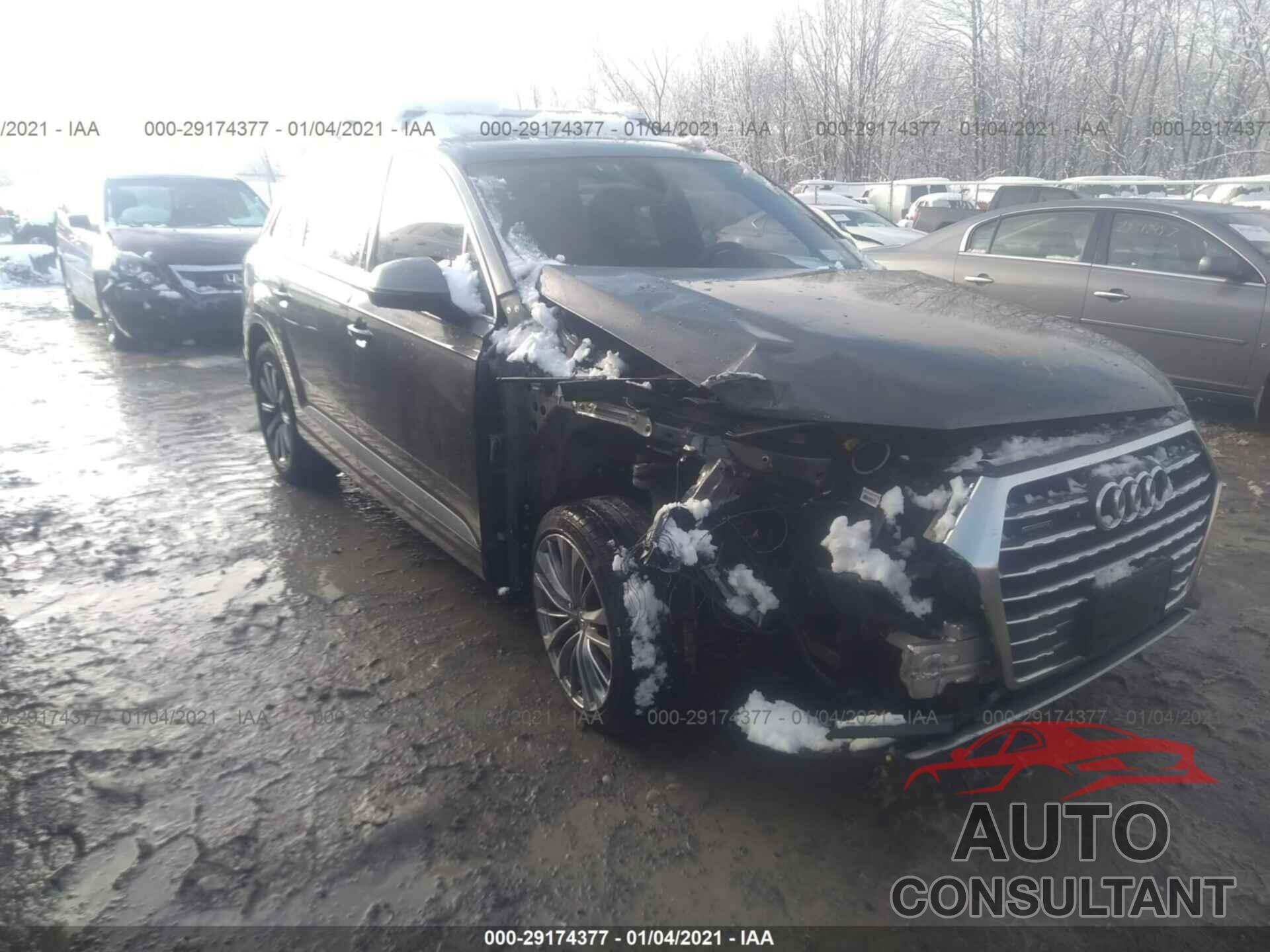 AUDI Q7 2018 - WA1LAAF78JD047303