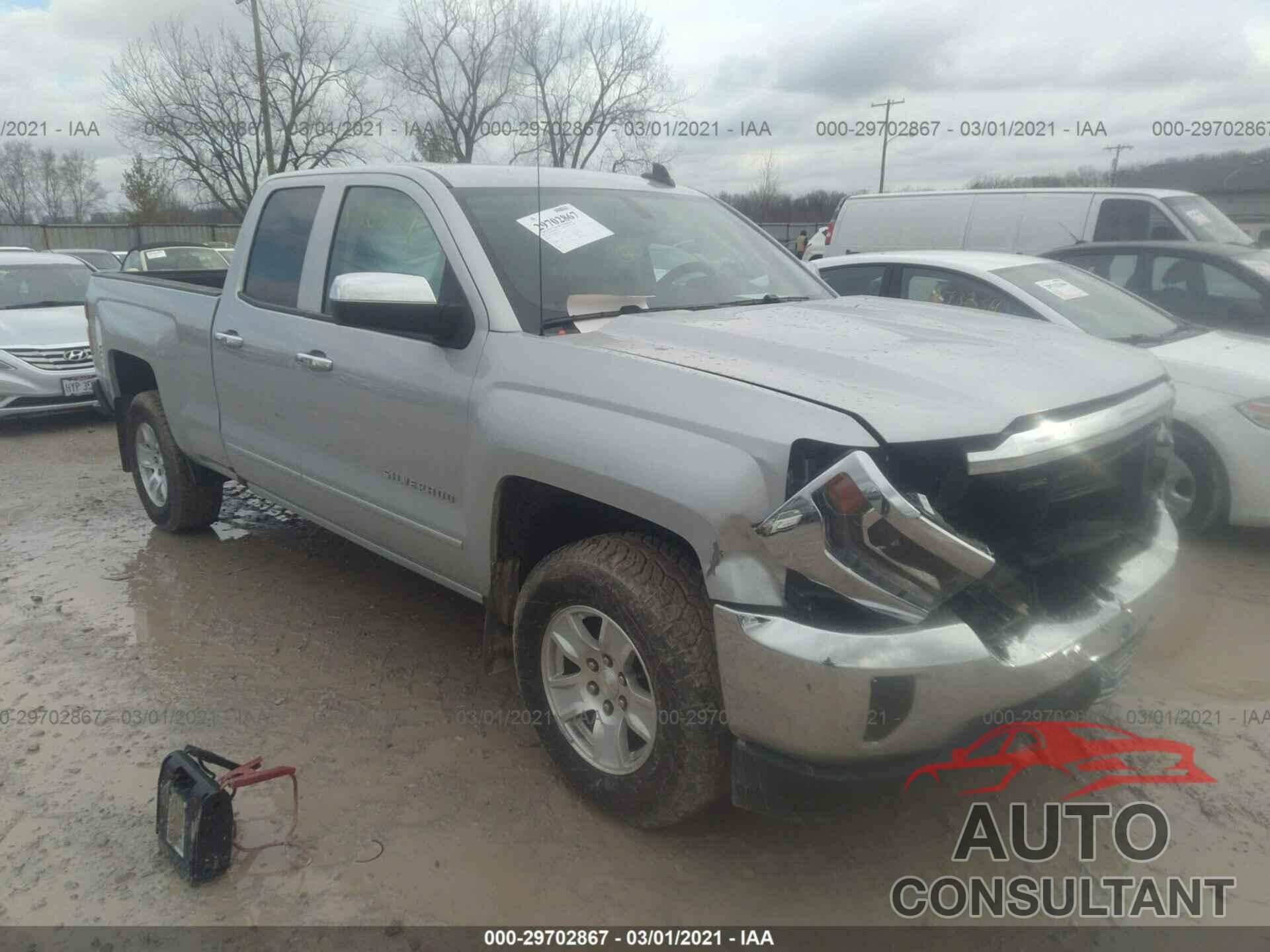 CHEVROLET SILVERADO 1500 2017 - 1GCVKREH1HZ131092