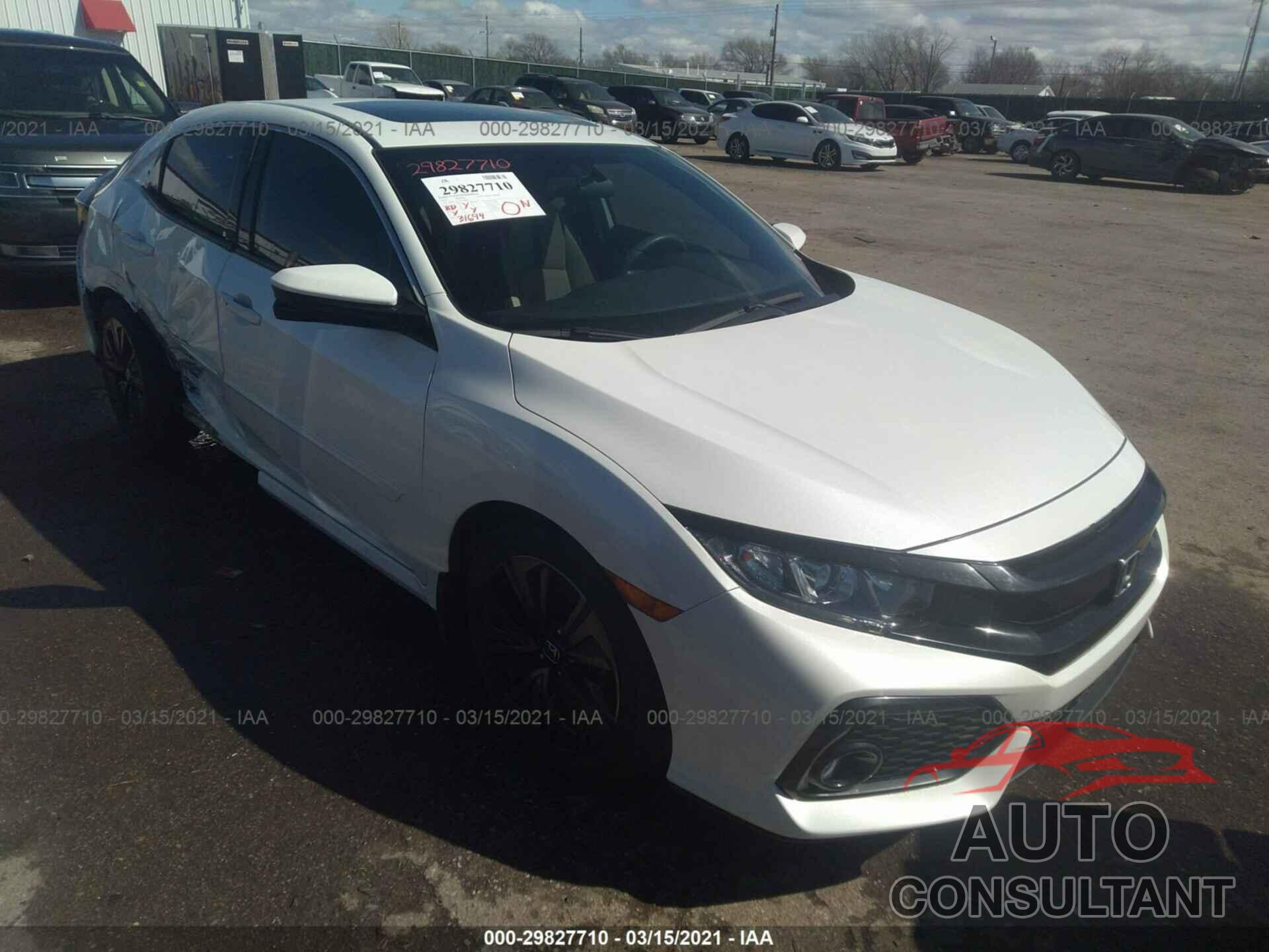 HONDA CIVIC HATCHBACK 2018 - SHHFK7H57JU206981