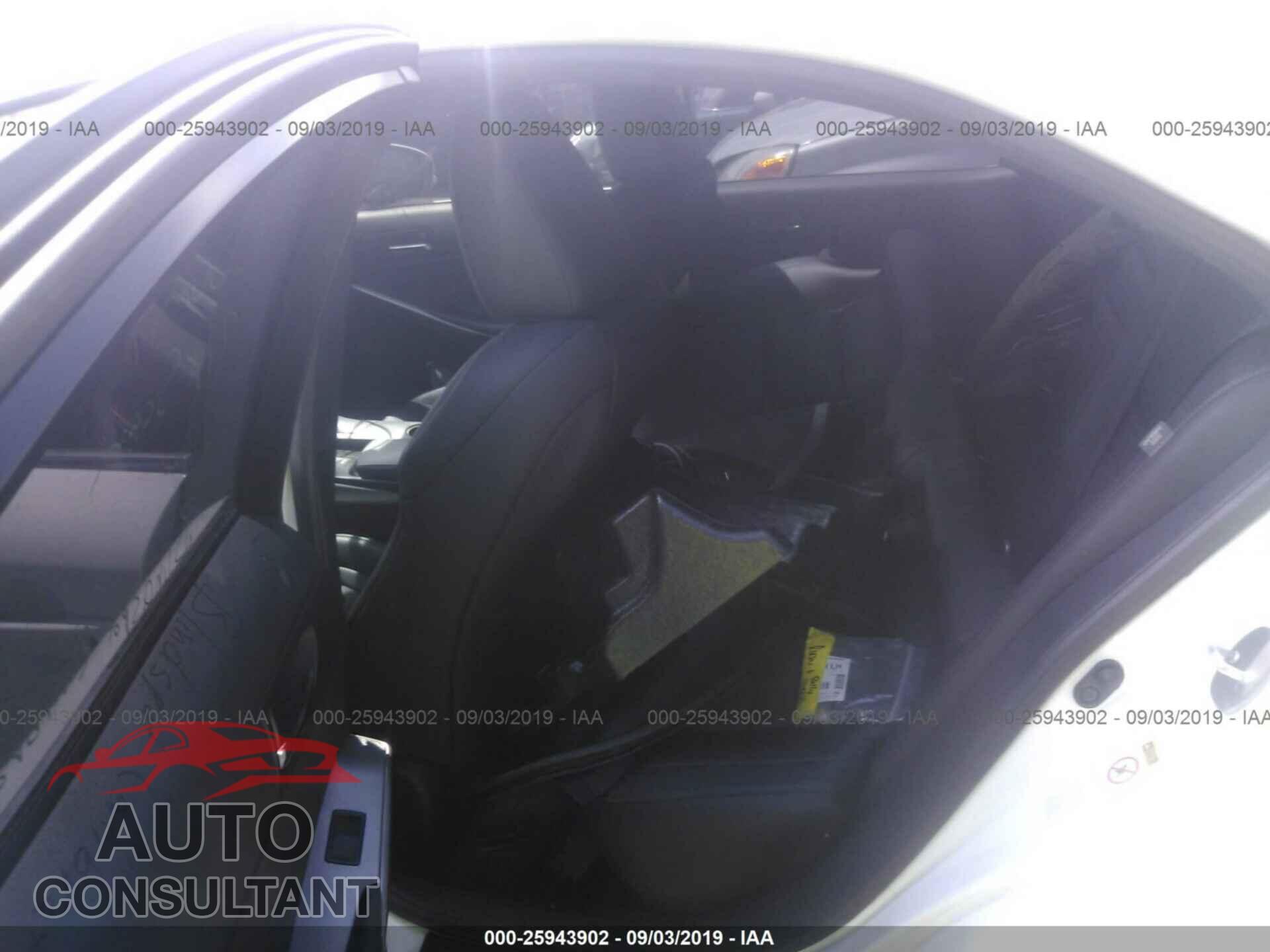LEXUS IS 2014 - JTHCF1D22E5001043