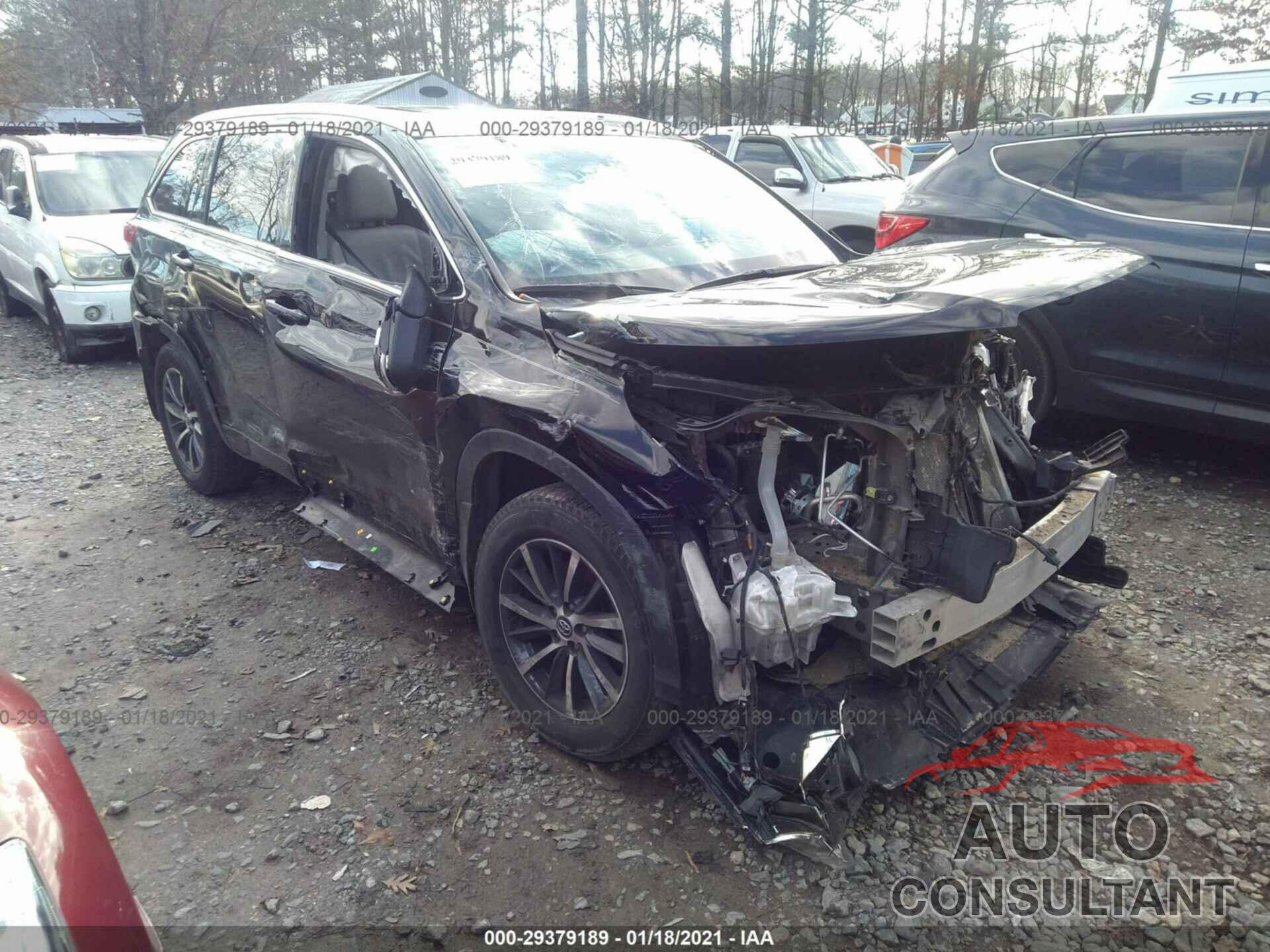 TOYOTA HIGHLANDER 2018 - 5TDJZRFH9JS837596