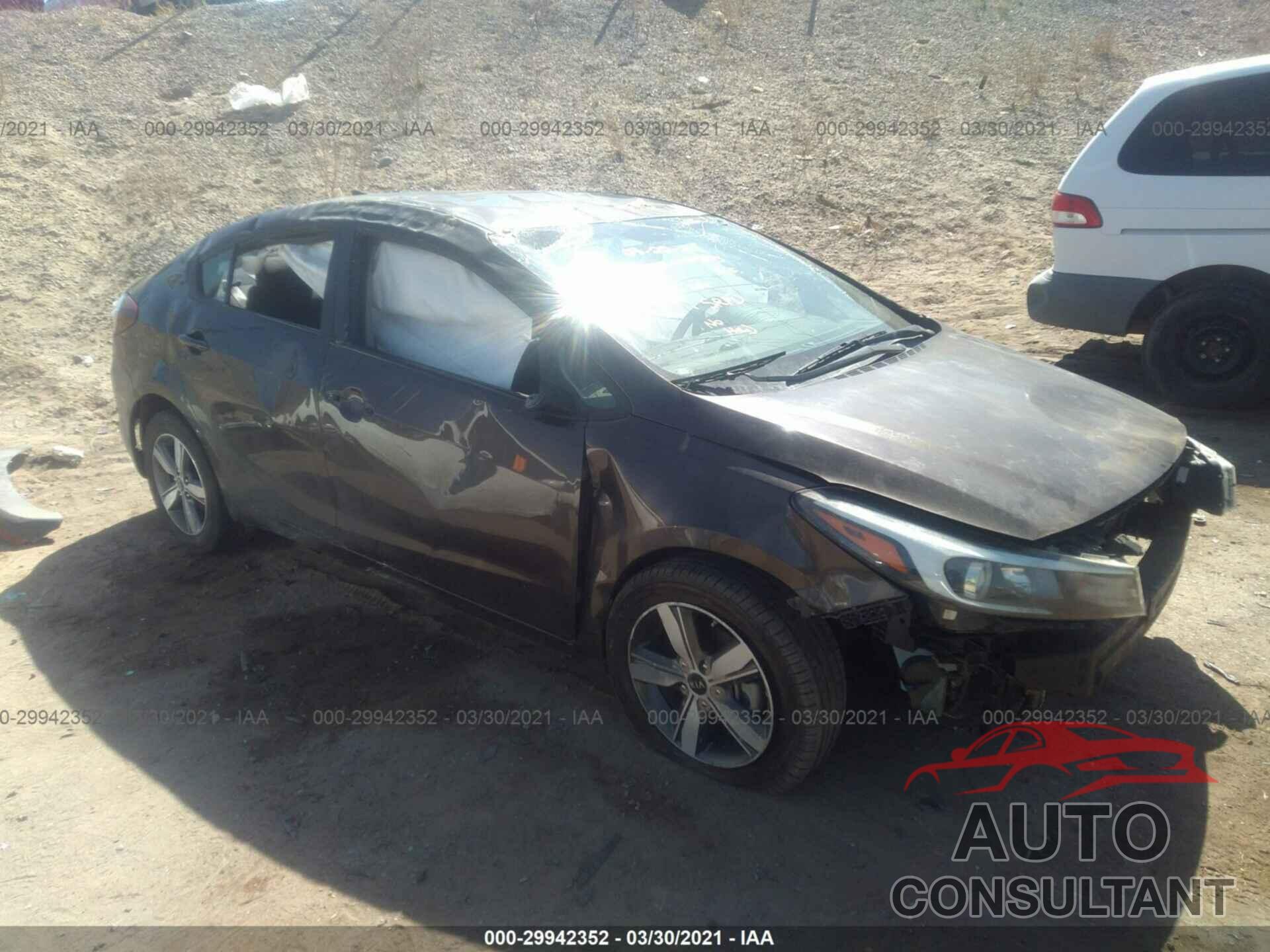 KIA FORTE 2018 - 3KPFL4A77JE176900