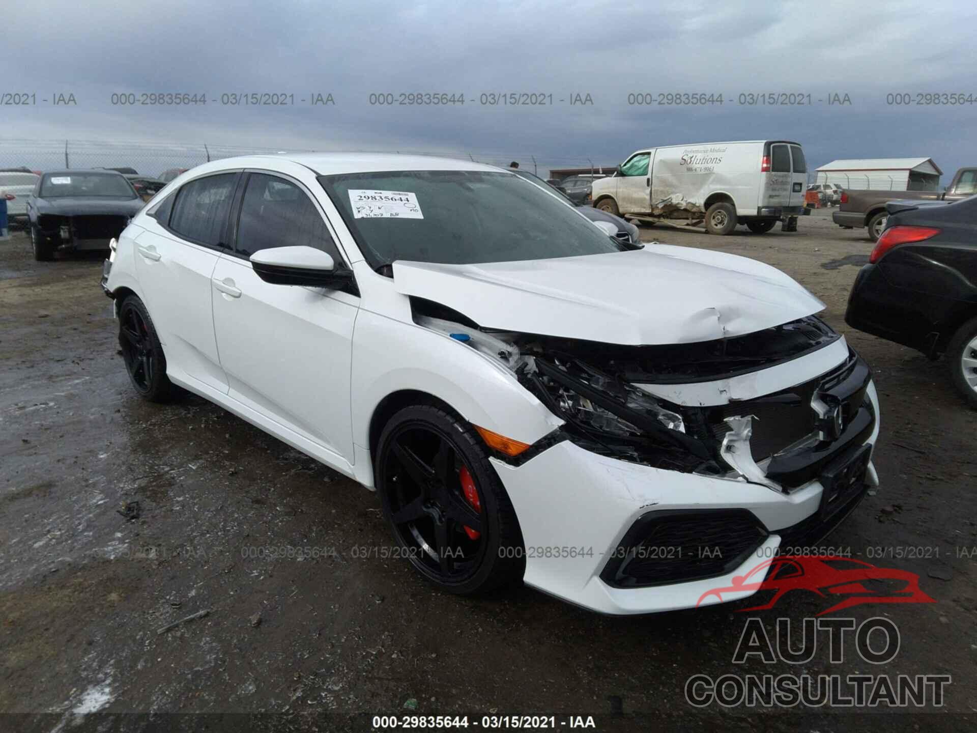 HONDA CIVIC HATCHBACK 2017 - SHHFK7H20HU421523
