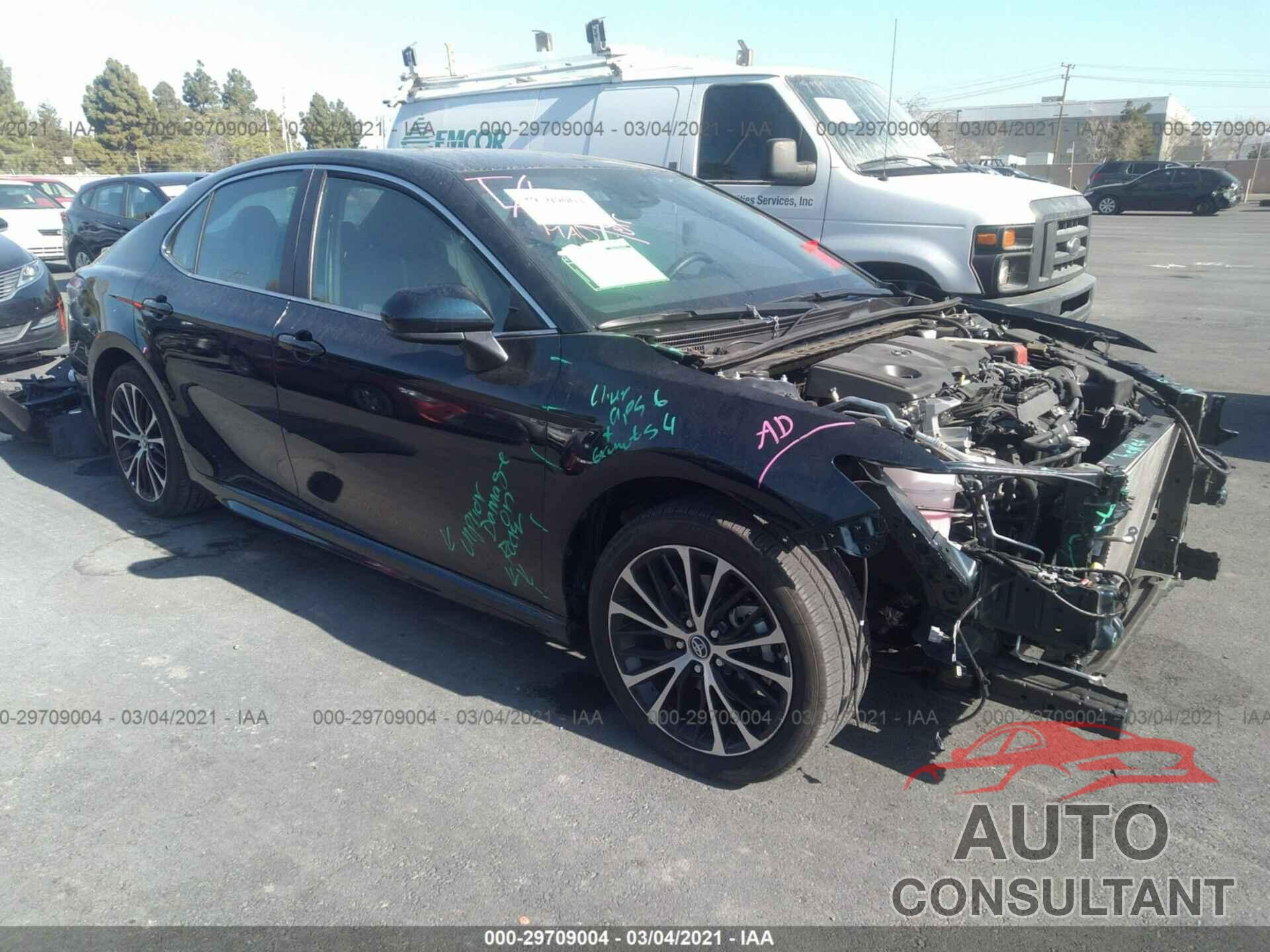 TOYOTA CAMRY 2019 - 4T1B11HK3KU829783