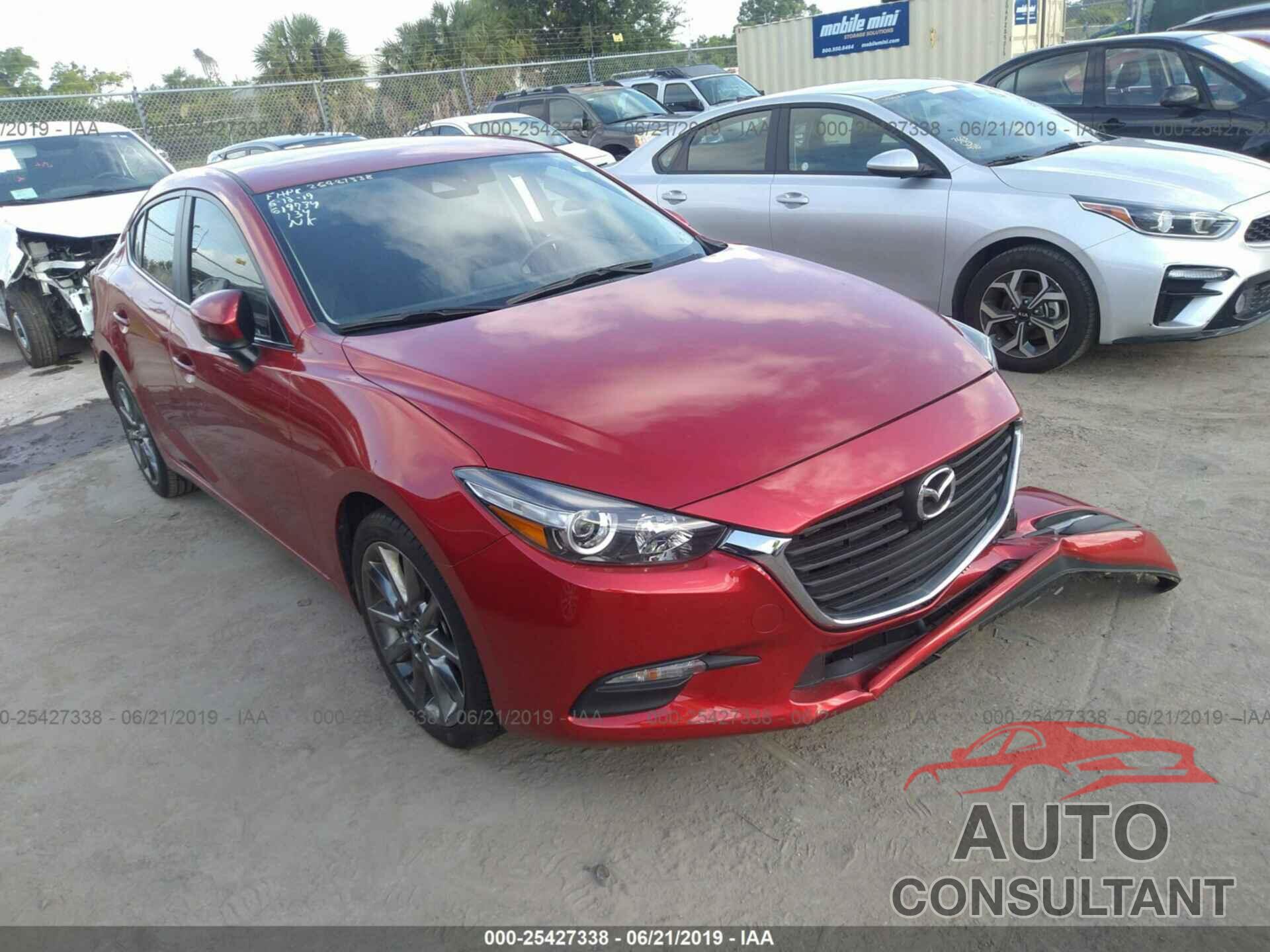 MAZDA 3 2018 - 3MZBN1V38JM161372