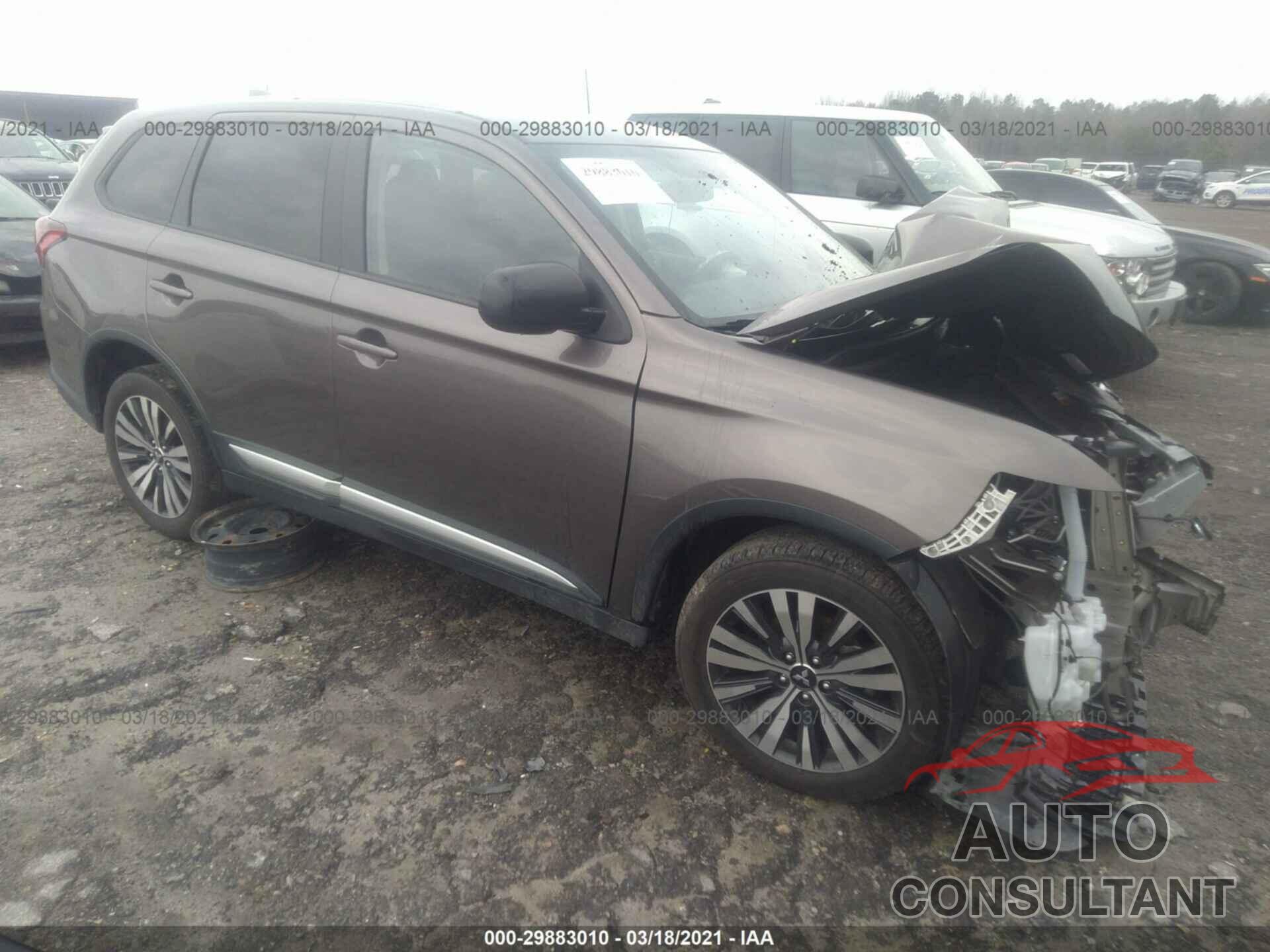MITSUBISHI OUTLANDER 2019 - JA4AD2A32KZ055538