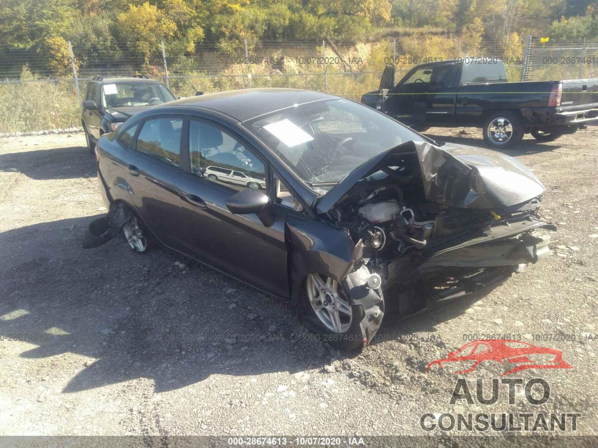FORD FIESTA 2018 - 3FADP4BJ7JM100515