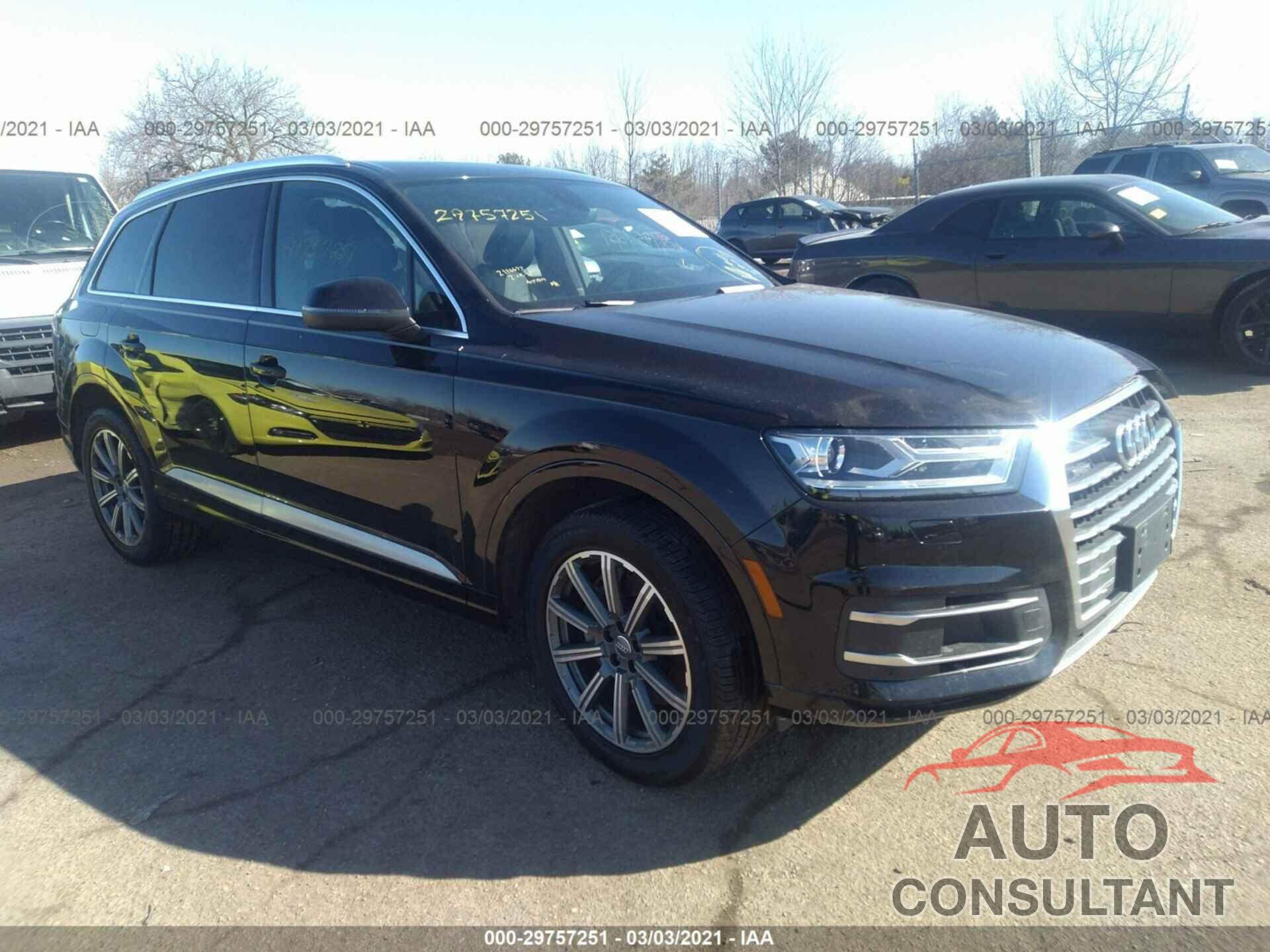 AUDI Q7 2017 - WA1LHAF75HD049628