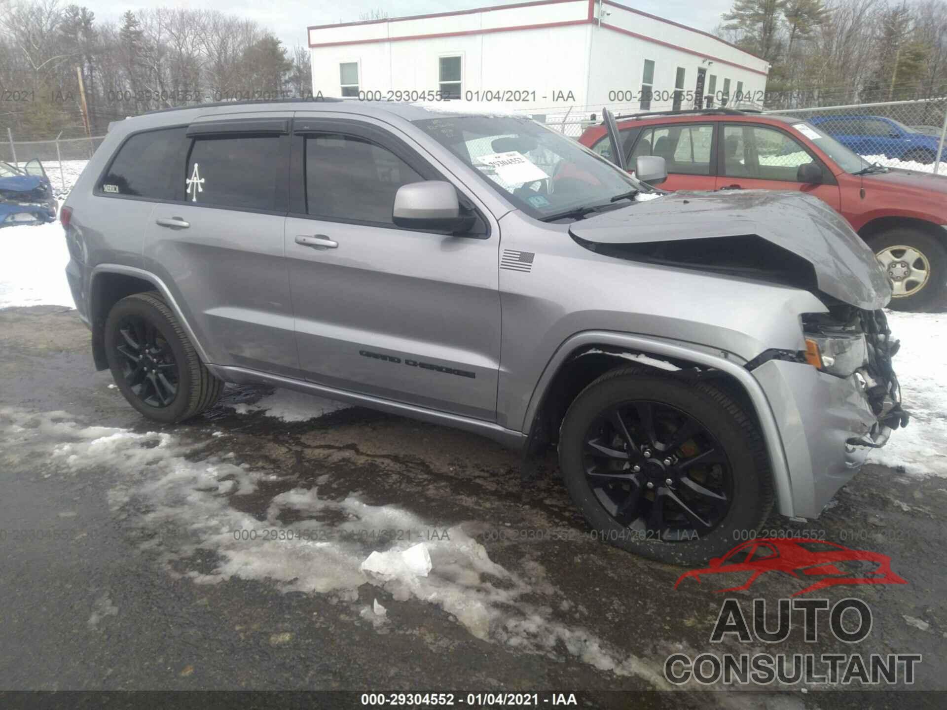 JEEP GRAND CHEROKEE 2018 - 1C4RJFAG0JC268470