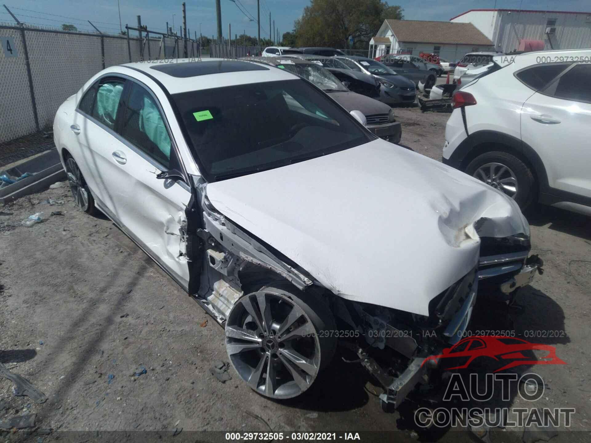 MERCEDES-BENZ C-CLASS 2019 - 55SWF8DB7KU309826