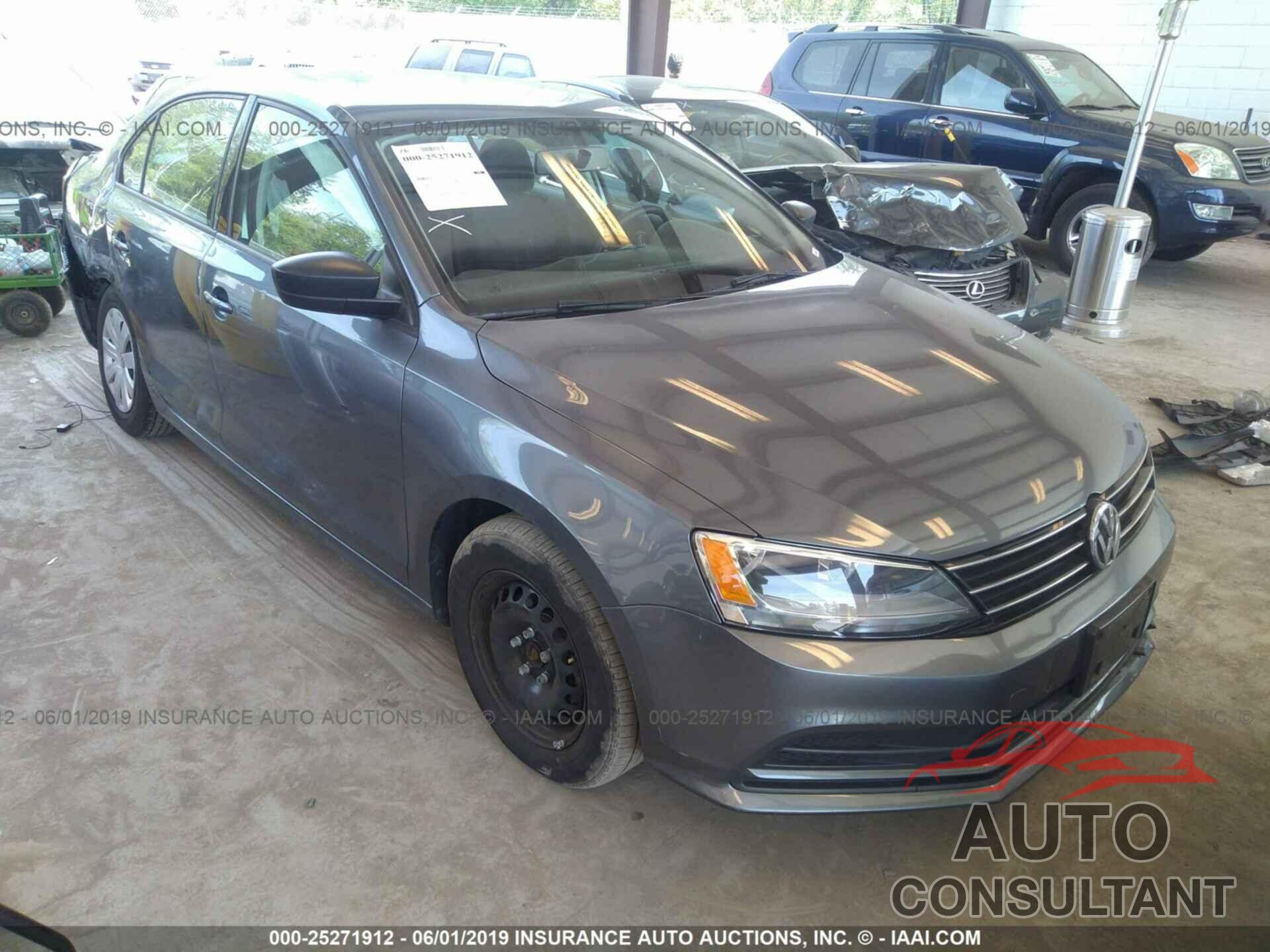 VOLKSWAGEN JETTA 2015 - 3VW2K7AJ1FM281876