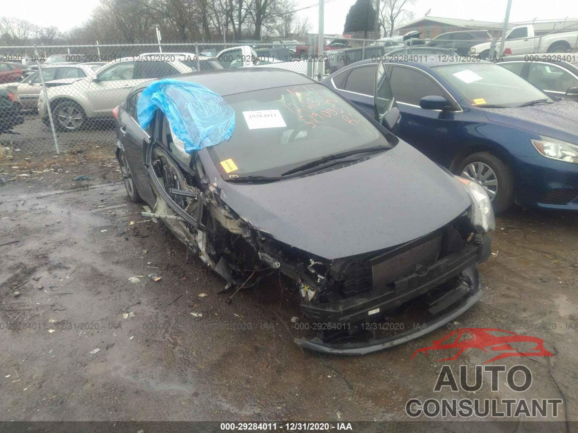 KIA FORTE 2016 - KNAFX4A88G5519003