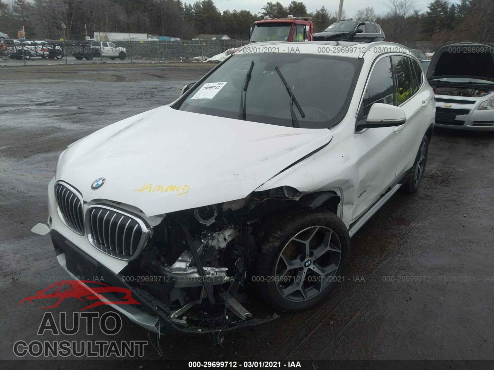 BMW X1 2017 - WBXHT3C32H5F81734