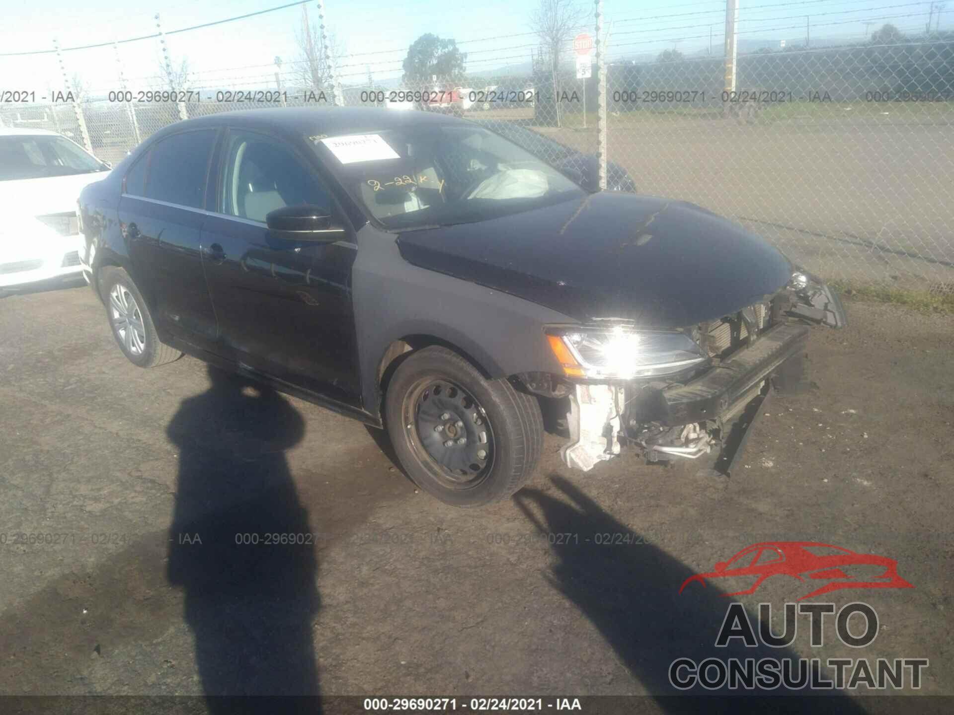VOLKSWAGEN JETTA 2017 - 3VW2B7AJ7HM272800