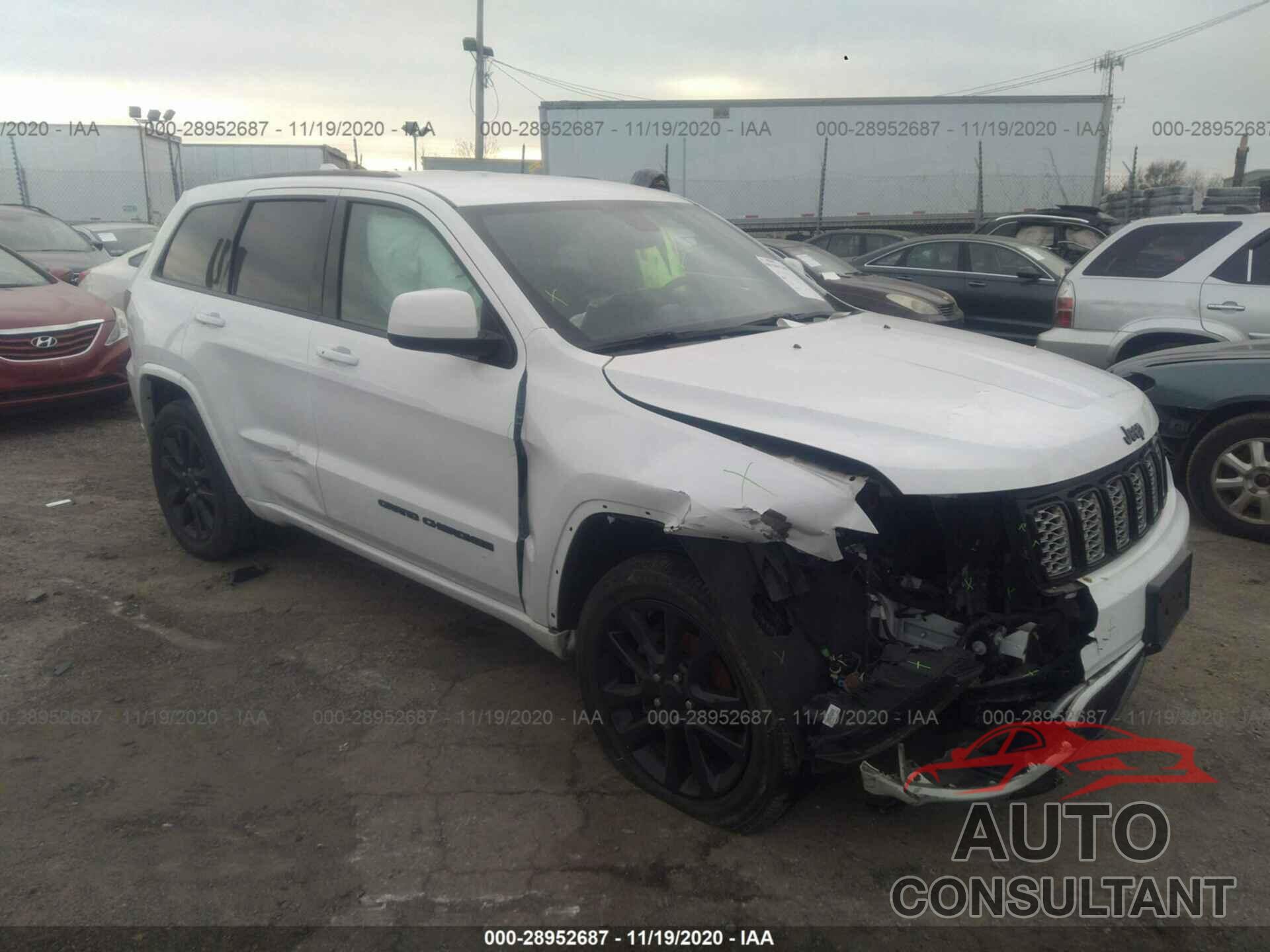 JEEP GRAND CHEROKEE 2018 - 1C4RJFAG0JC120884