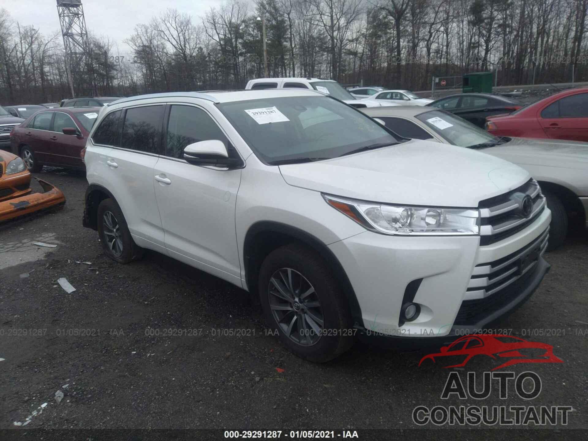TOYOTA HIGHLANDER 2018 - 5TDJZRFHXJS531944