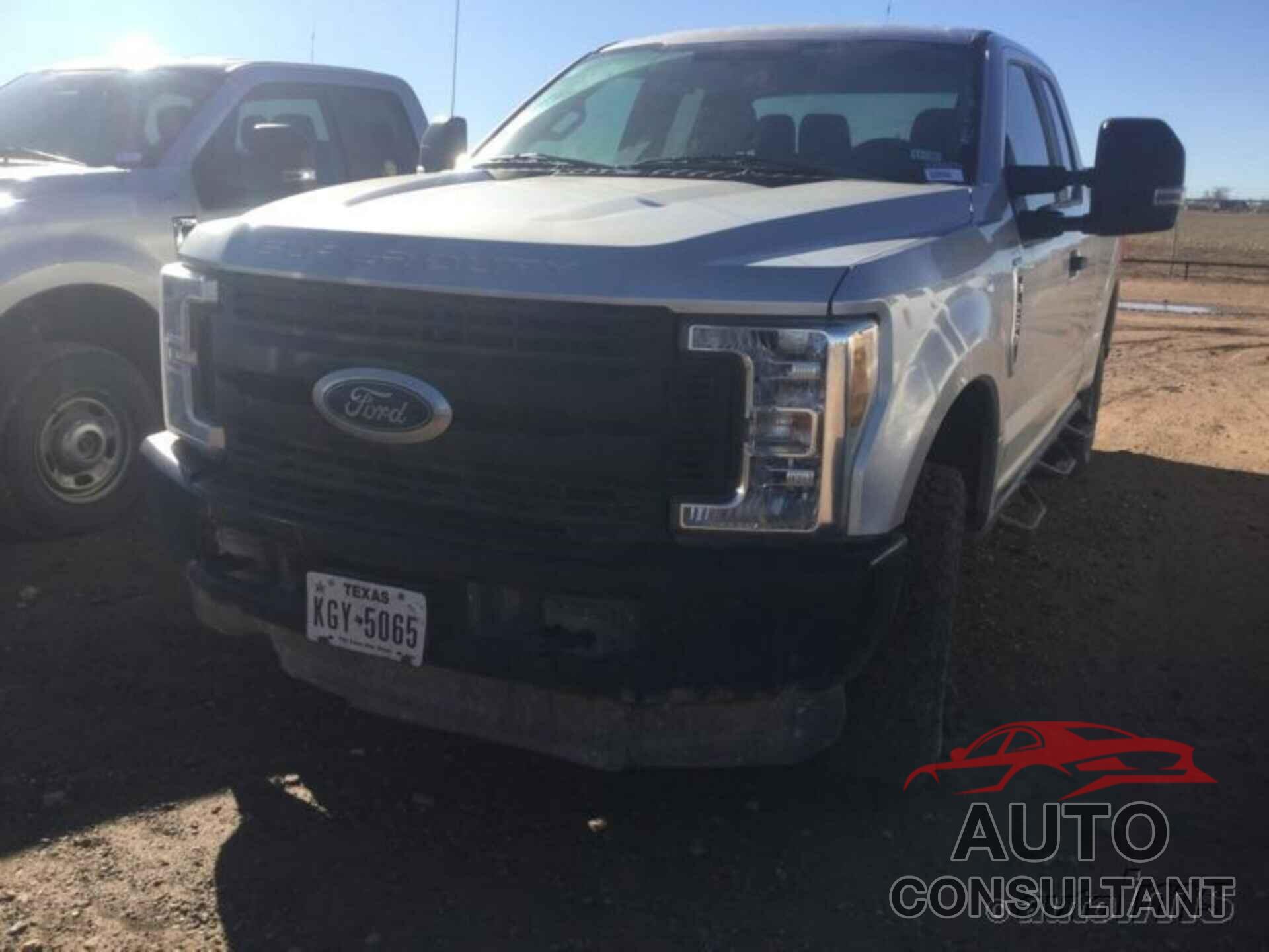 FORD SUPER DUTY F-250 SRW 2017 - 1FT7X2B62HEF24918